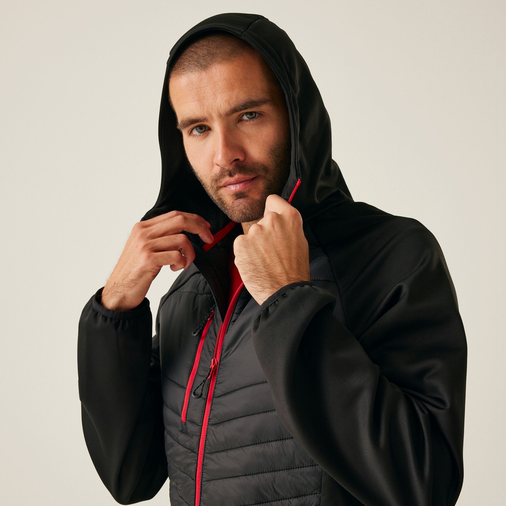 Men's Navigate Hybrid Jacket | Black Classic Red