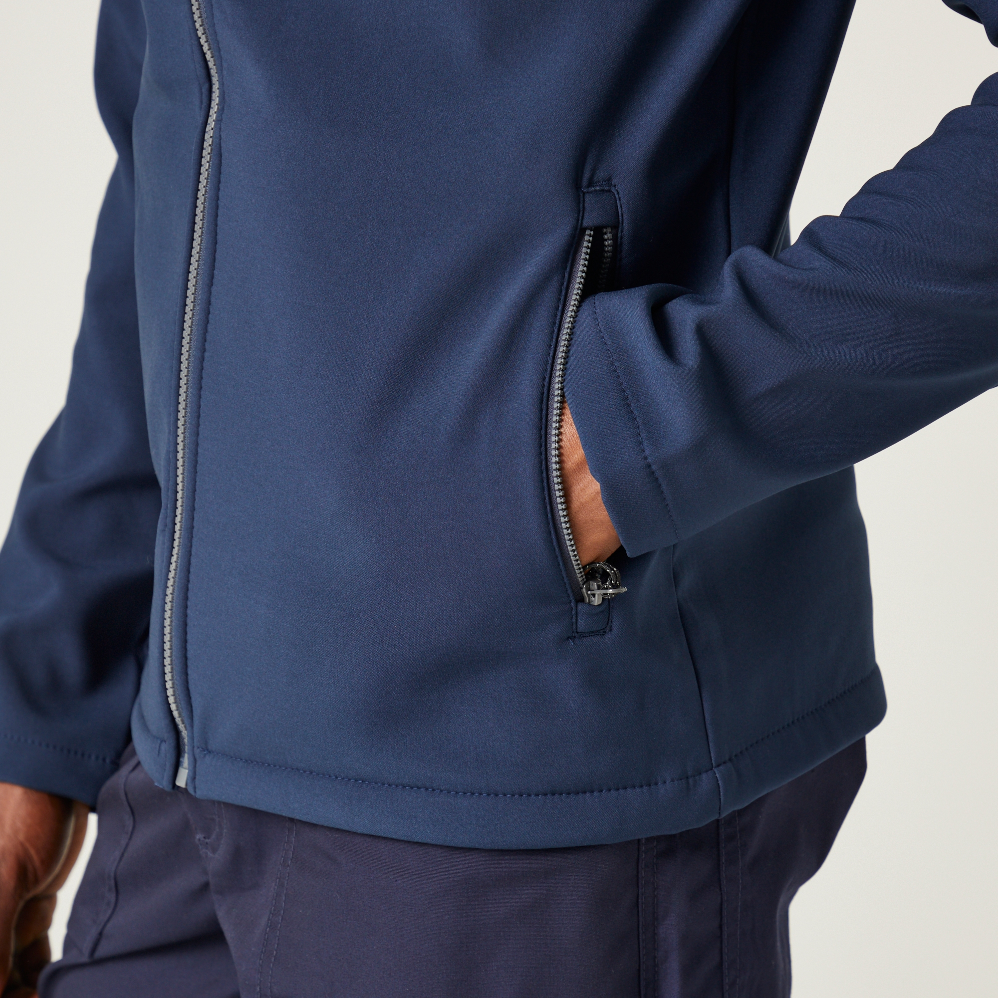 Men's Navigate 2 Layer Hooded Softshell Jacket | Navy Seal Grey
