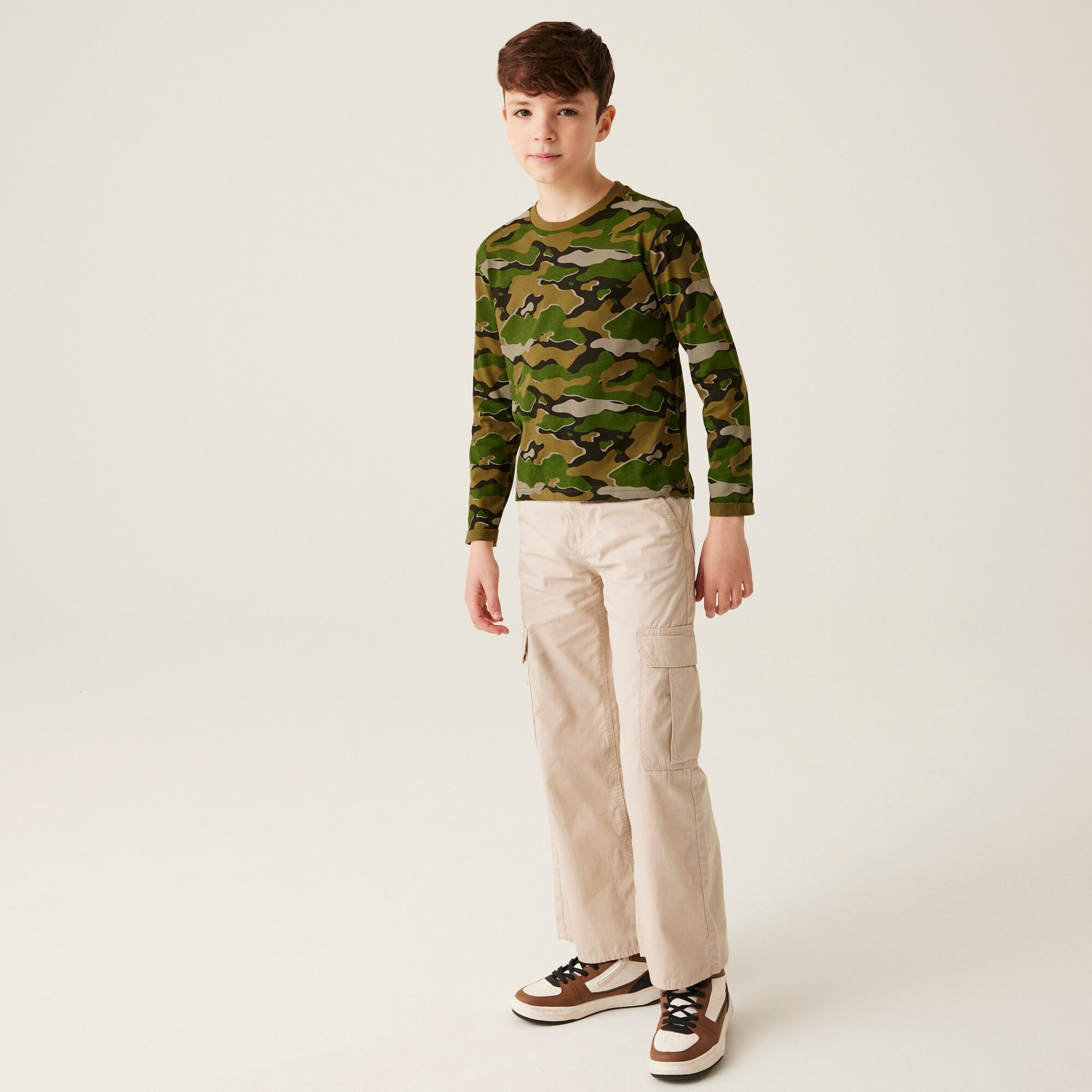 Kids' Wenbie III Graphic T-Shirt | Nephrite Green Camo Print