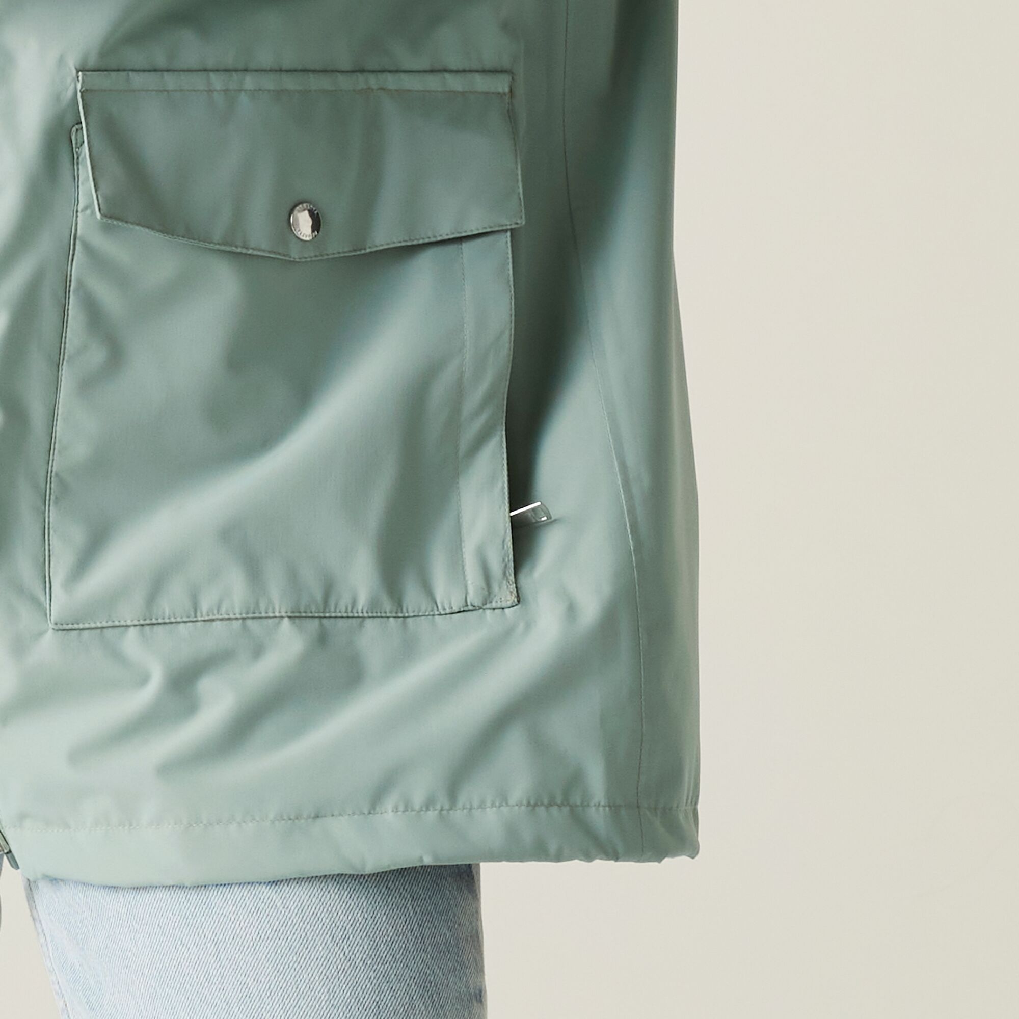 Women's Navaeh Waterproof Jacket | Glacier
