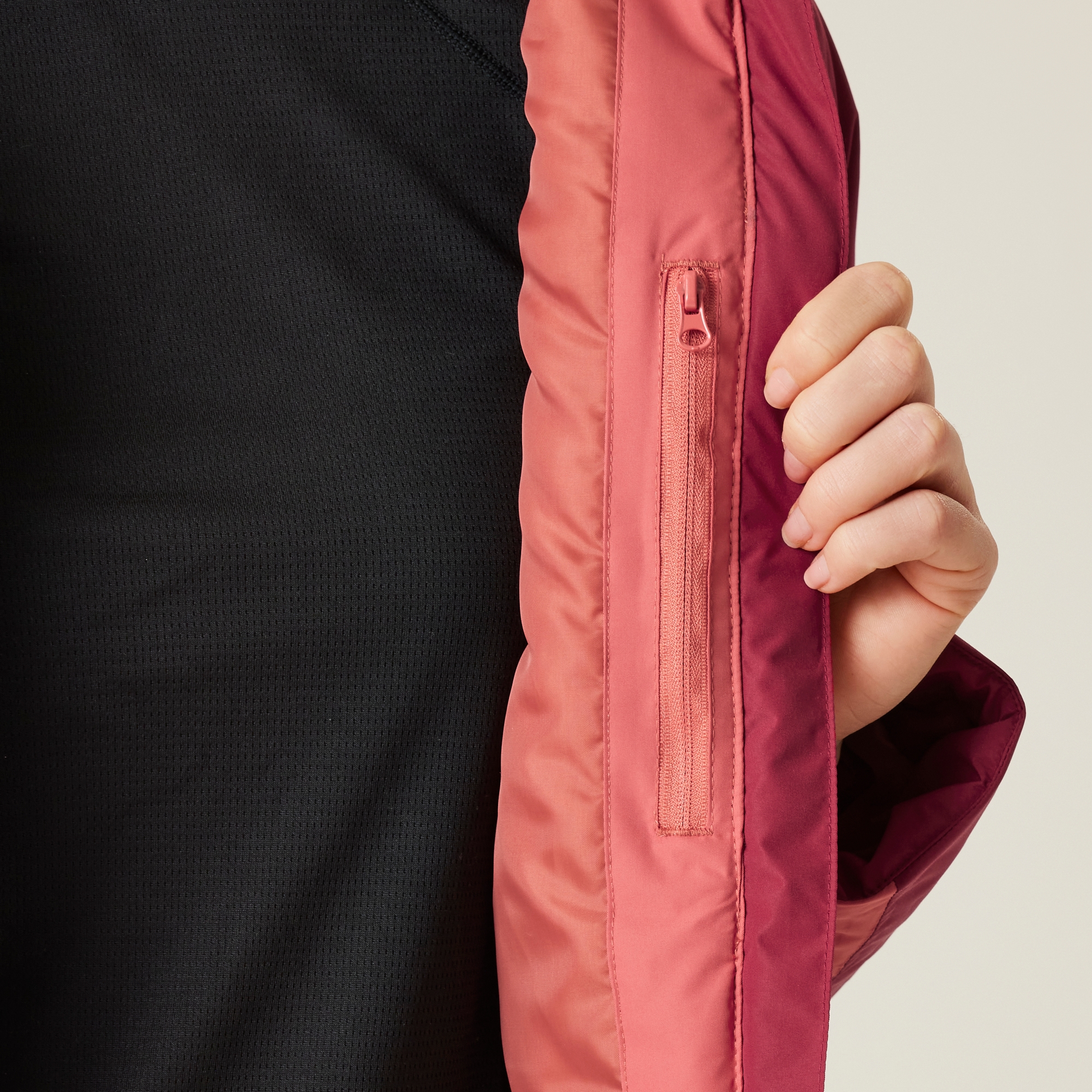Women's Calderdale II Winter Jacket | Mineral Red Rumba Red