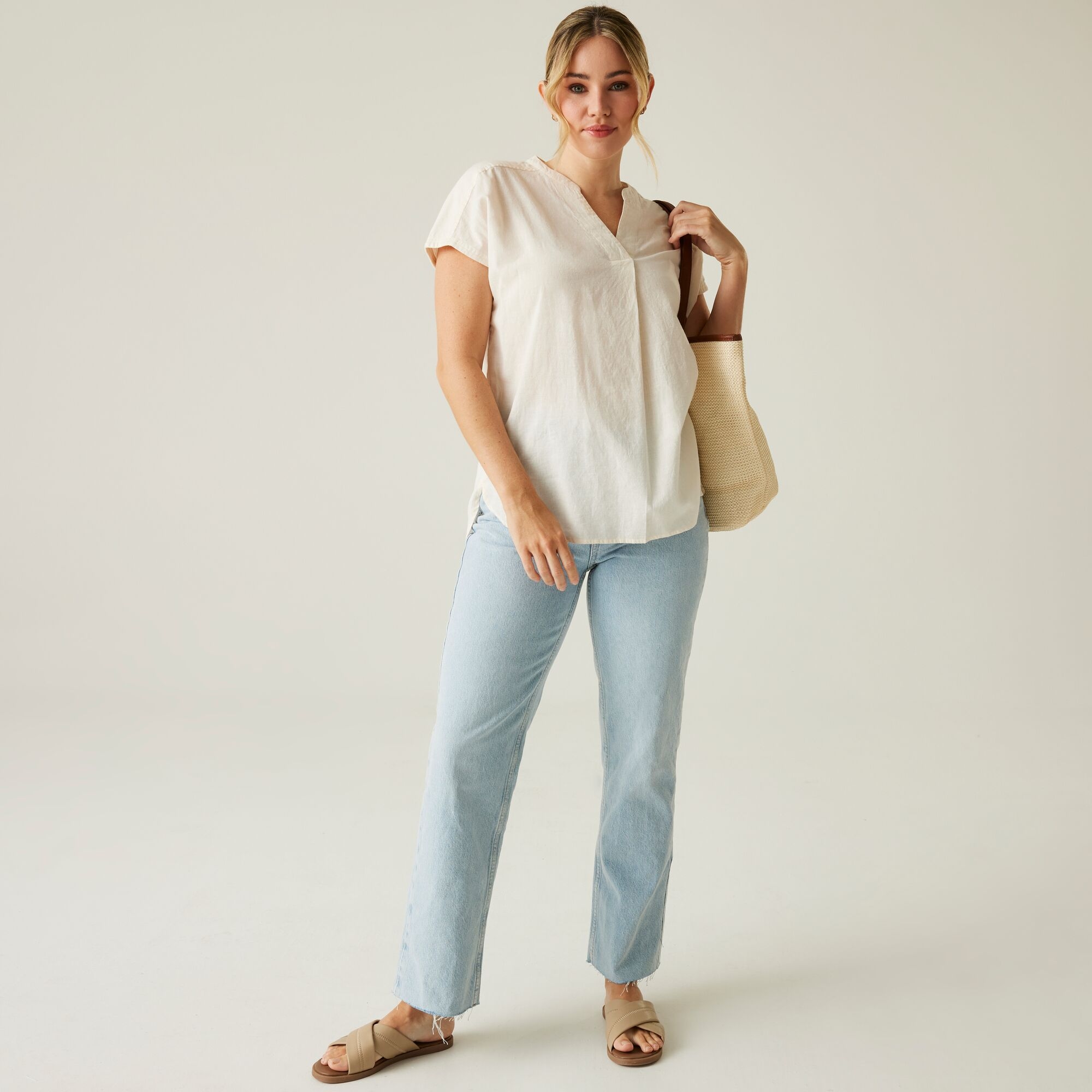 Women's Rianne V Neck Shirt | Light Vanilla