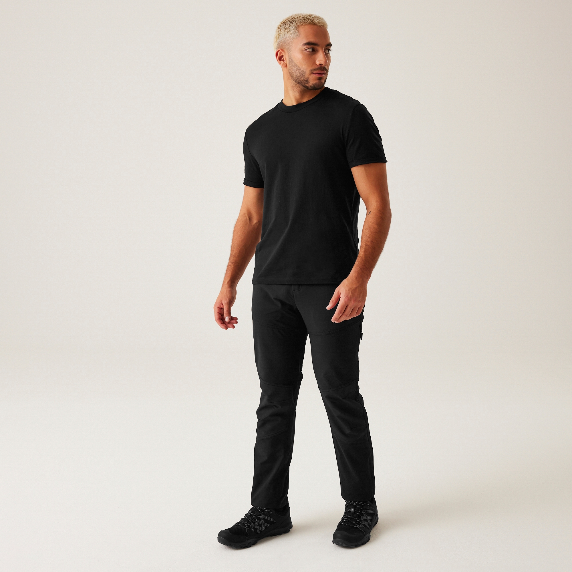 Men's Questra V Walking Trousers | Black