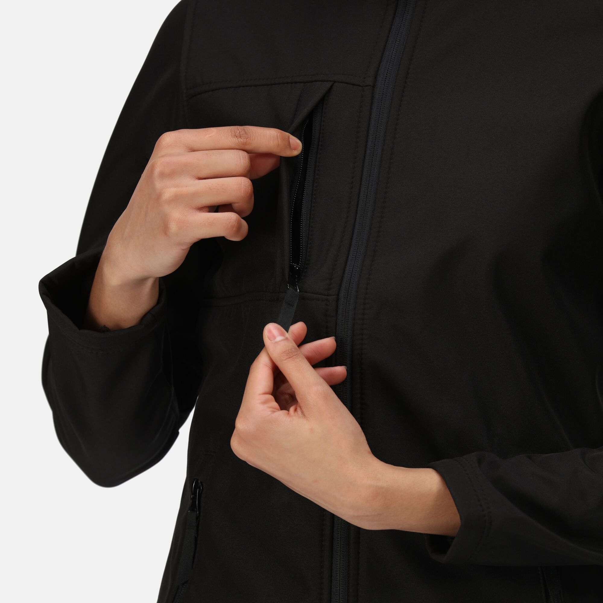 Women's Octagon II Printable 3 Layer Membrane Softshell Jacket | Black