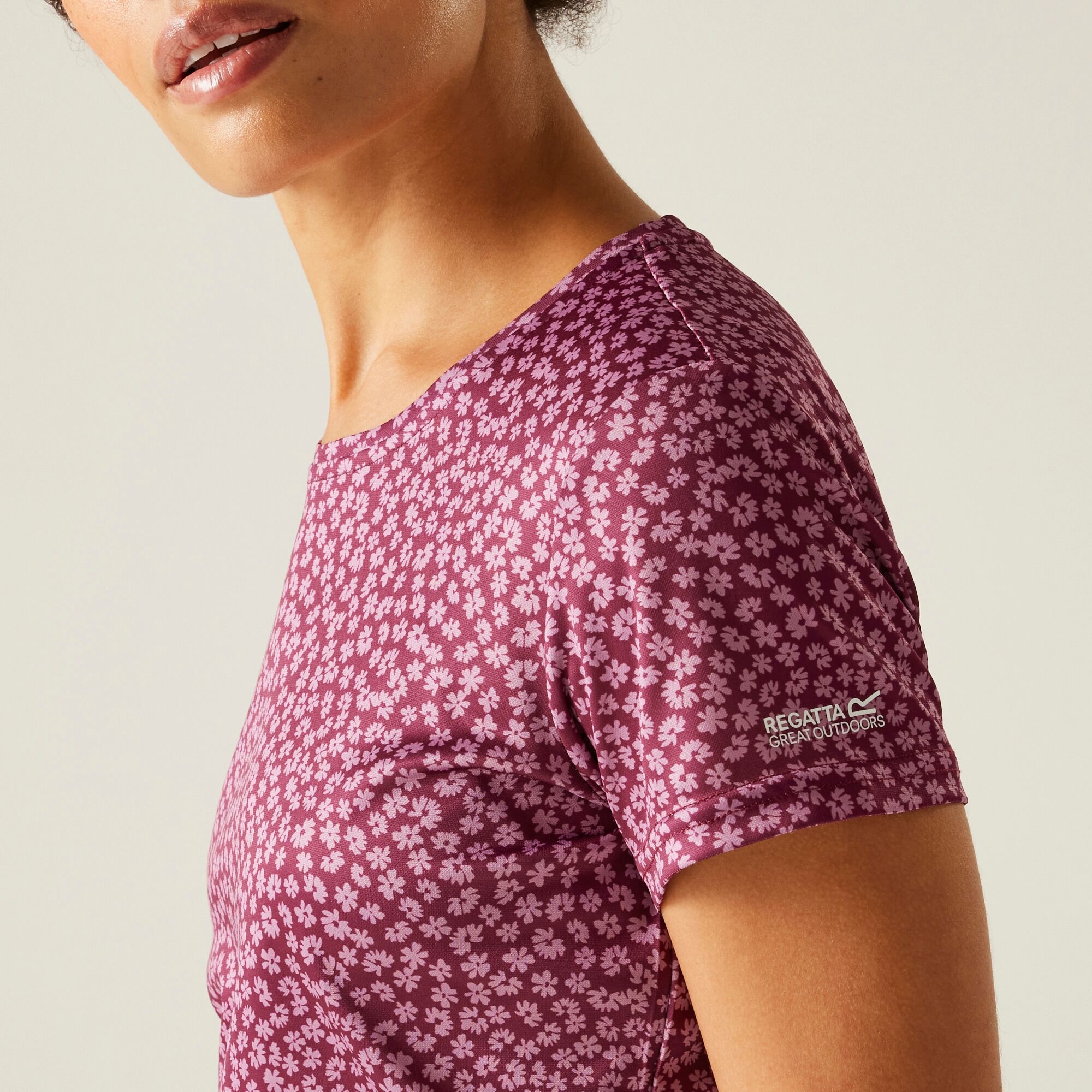 Women's Fingal Edition T-Shirt | Beaujolais Floral