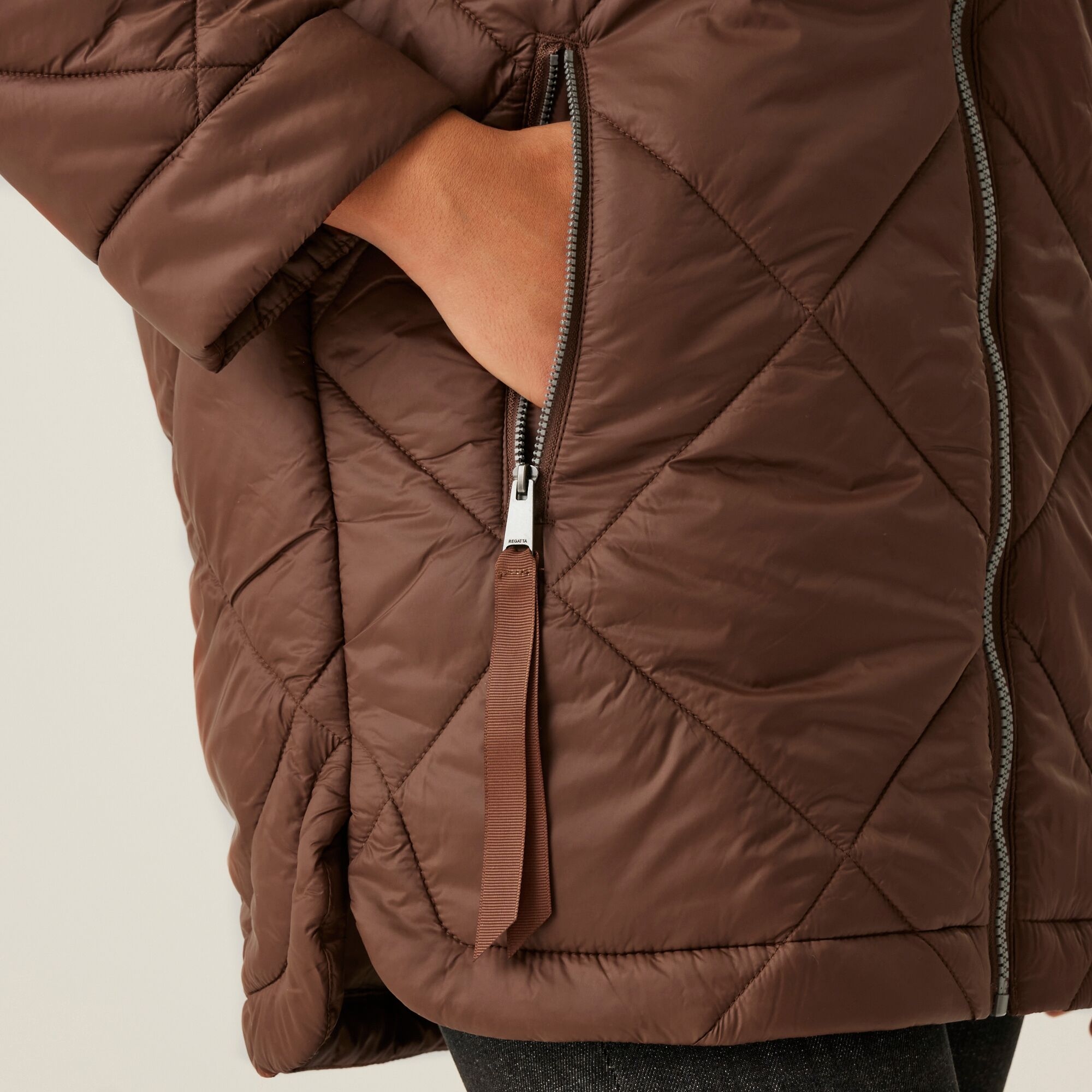 Women's Emila Quilted Jacket | Dark BrownWarm Taupe