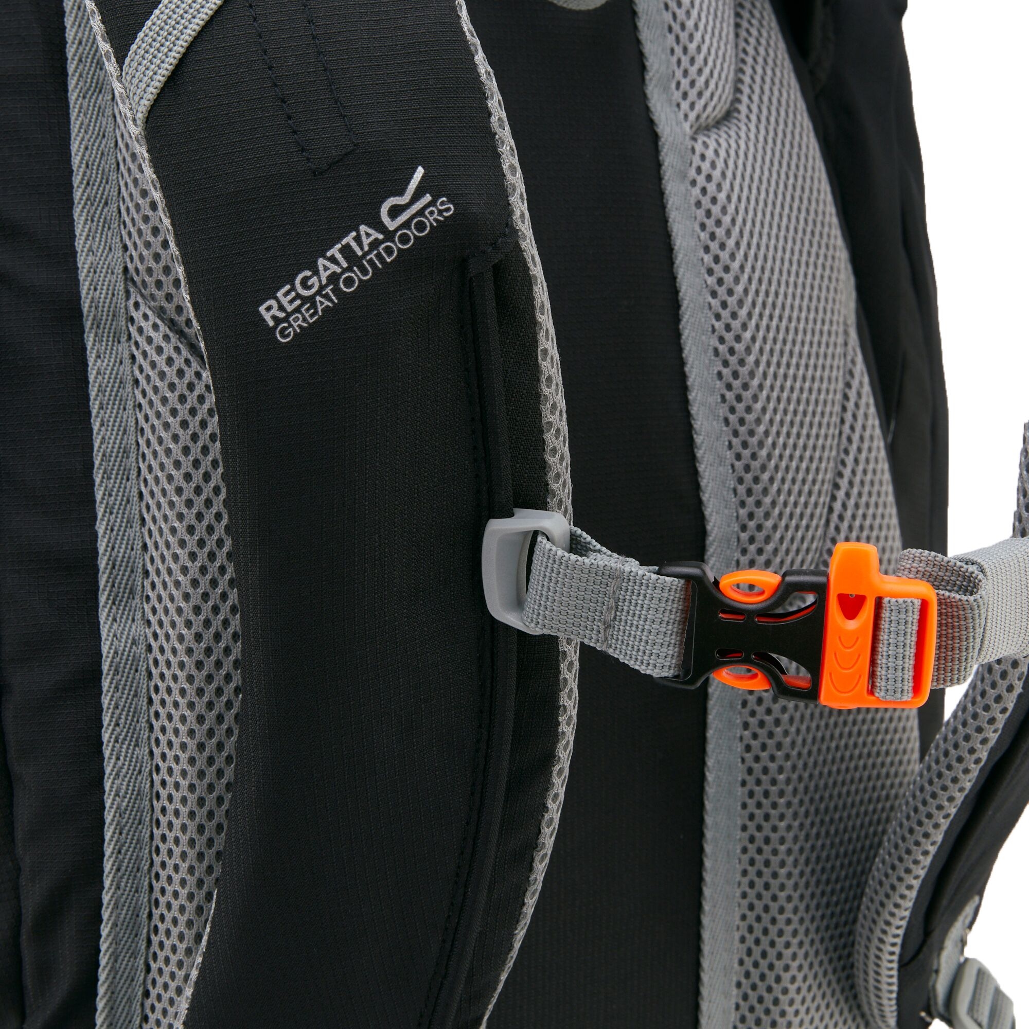 Survivor V4 45L Backpack | Black