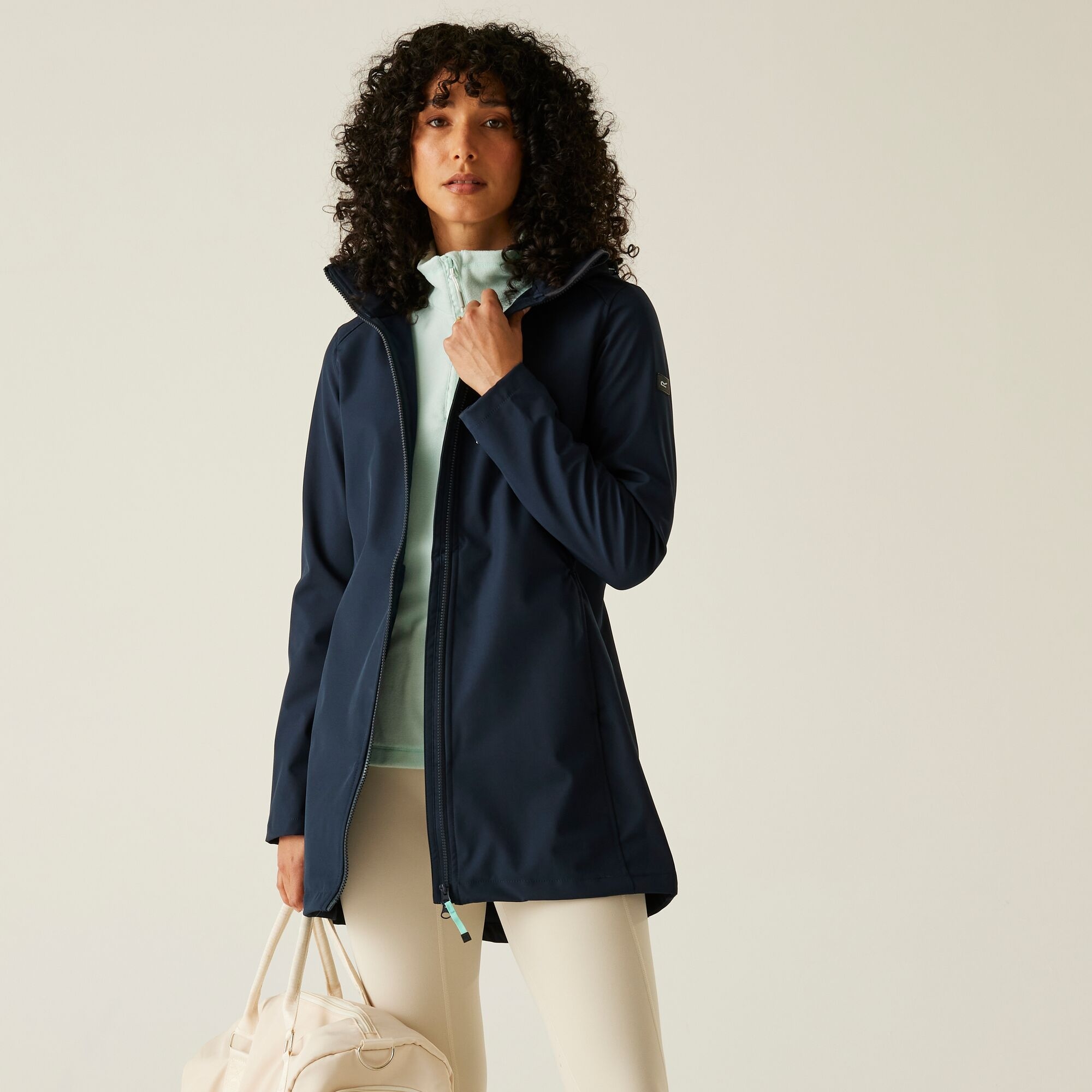 Women's Carisbrooke Softshell Jacket | Navy Aruba Blue