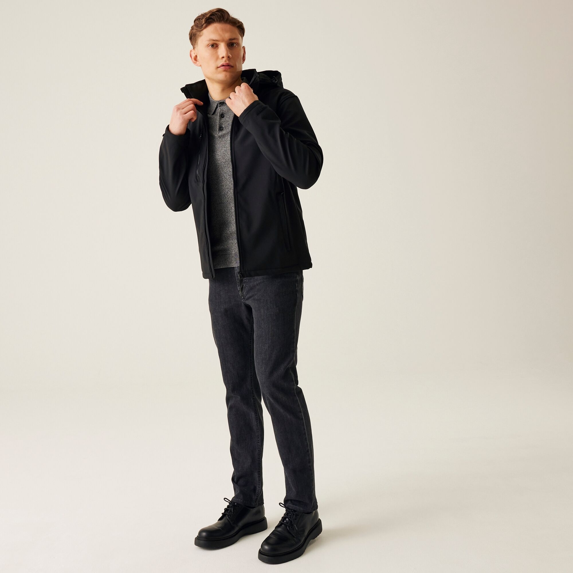 Men's Venturer 3 Layer Printable Hooded Softshell Jacket | Black