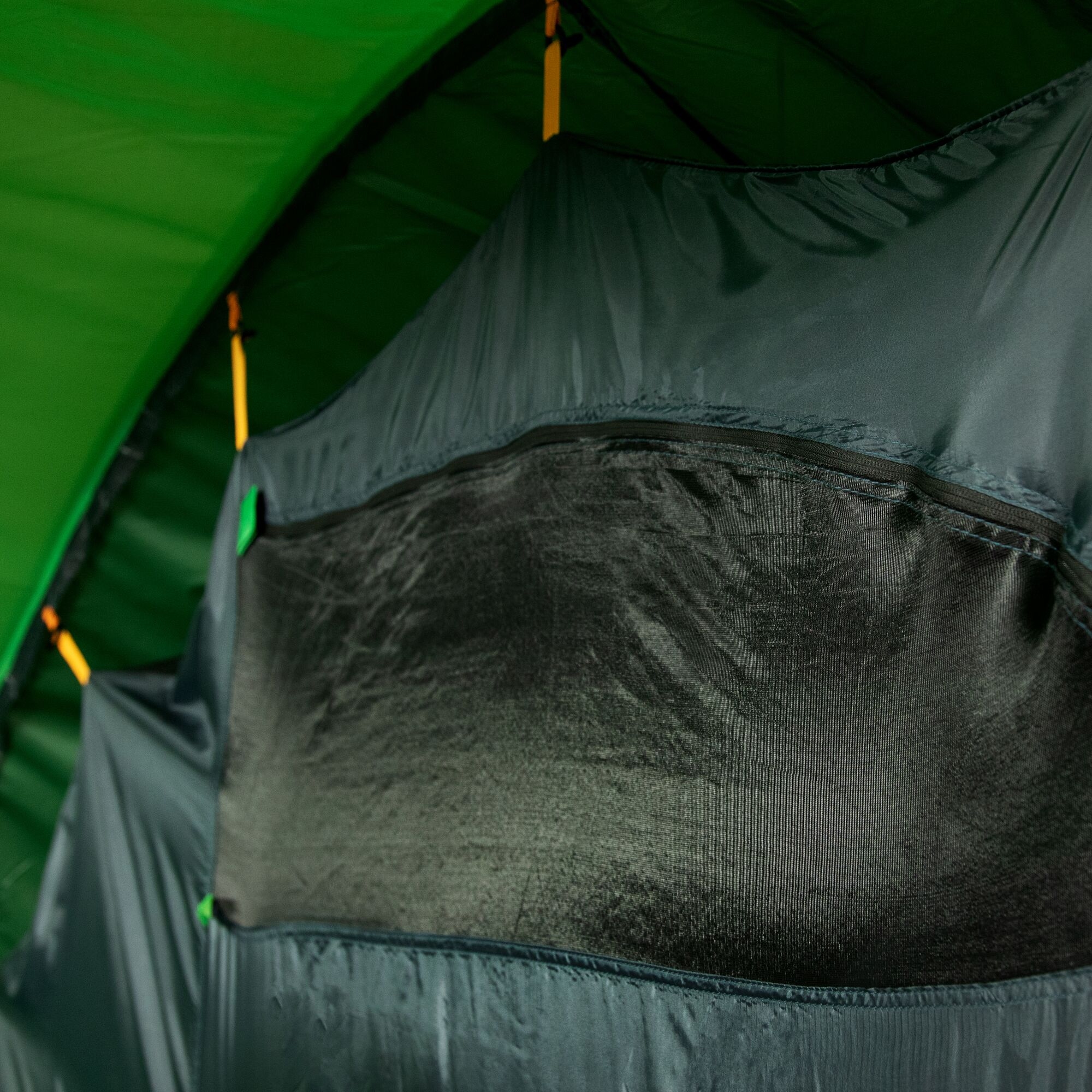 Vester 4 Man Tunnel Tent | Exreme Green Greener Pastures