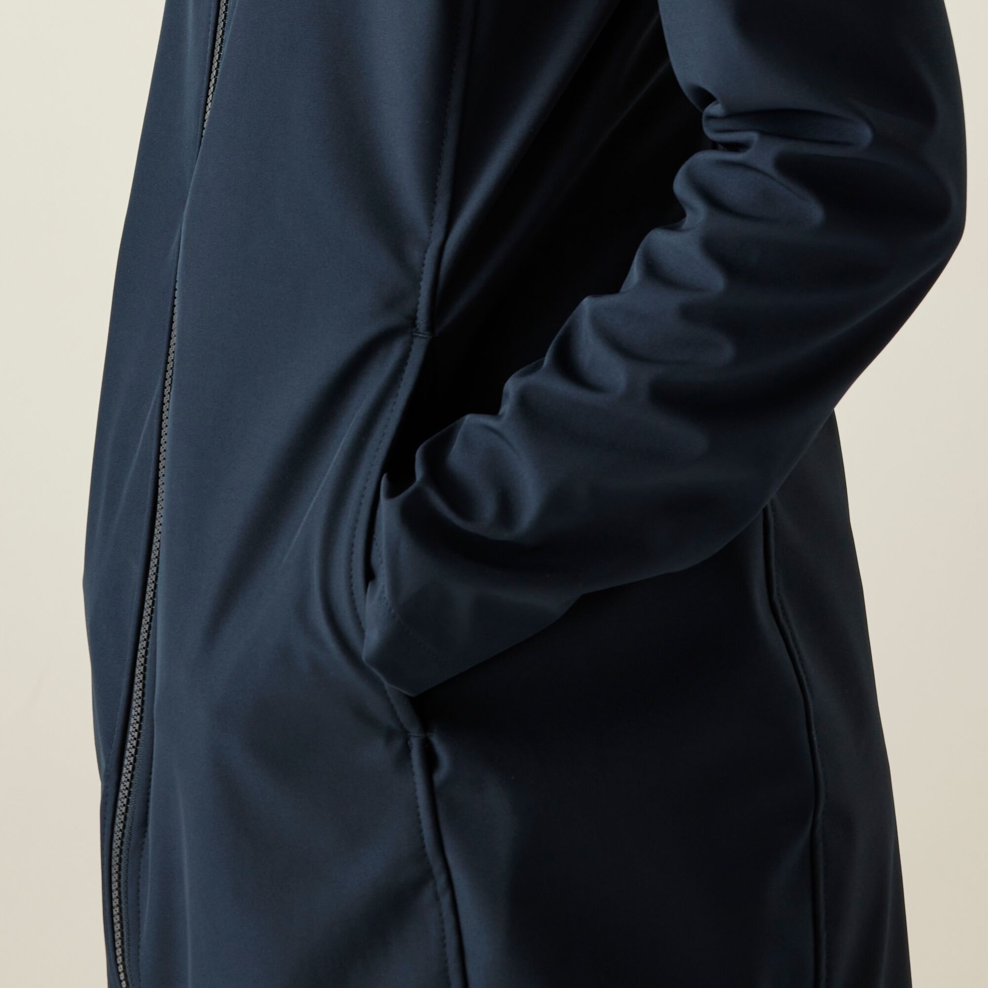 Women's Carisbrooke Softshell Jacket | Navy Aruba Blue