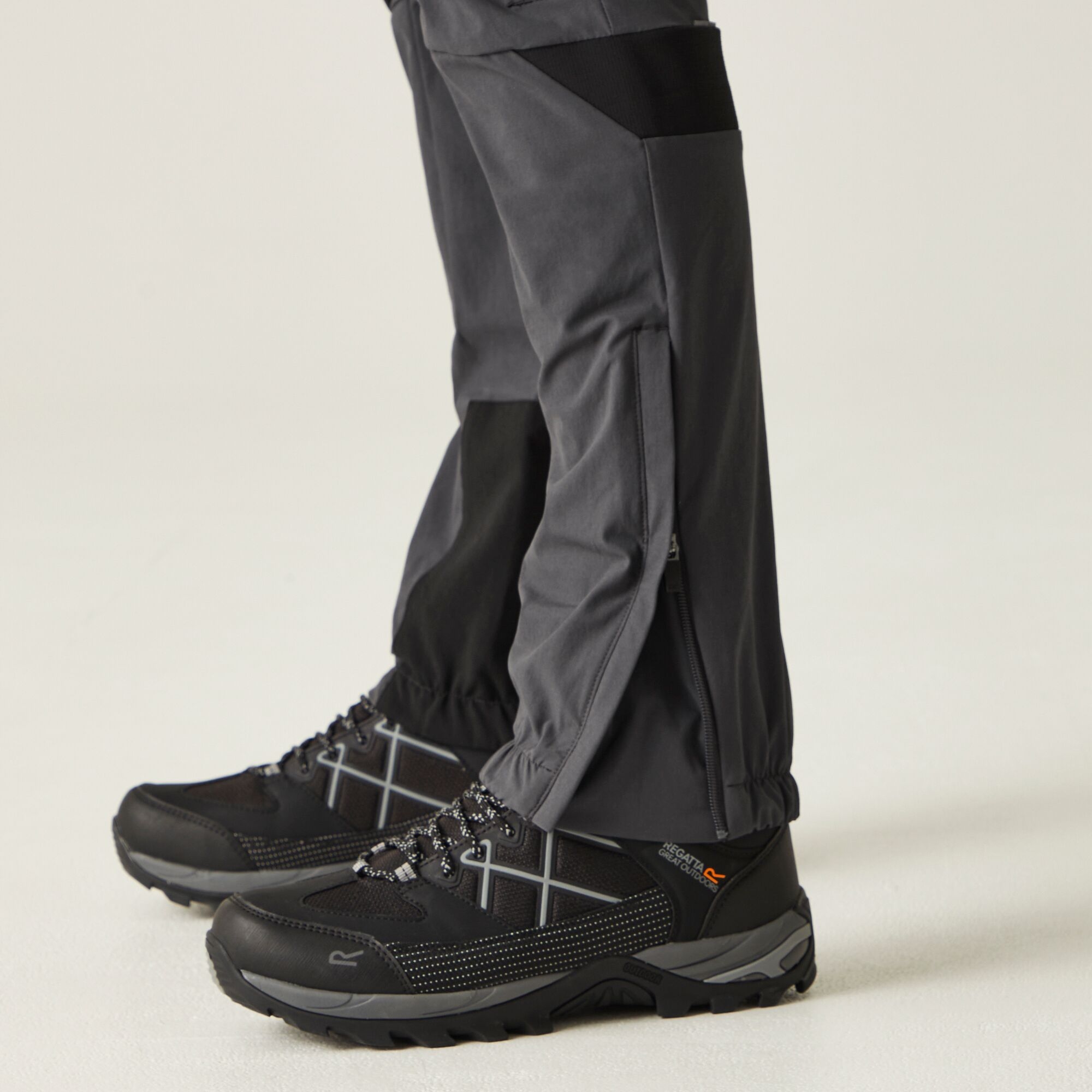 Men's Mountain III Walking Trousers | Seal Grey Black
