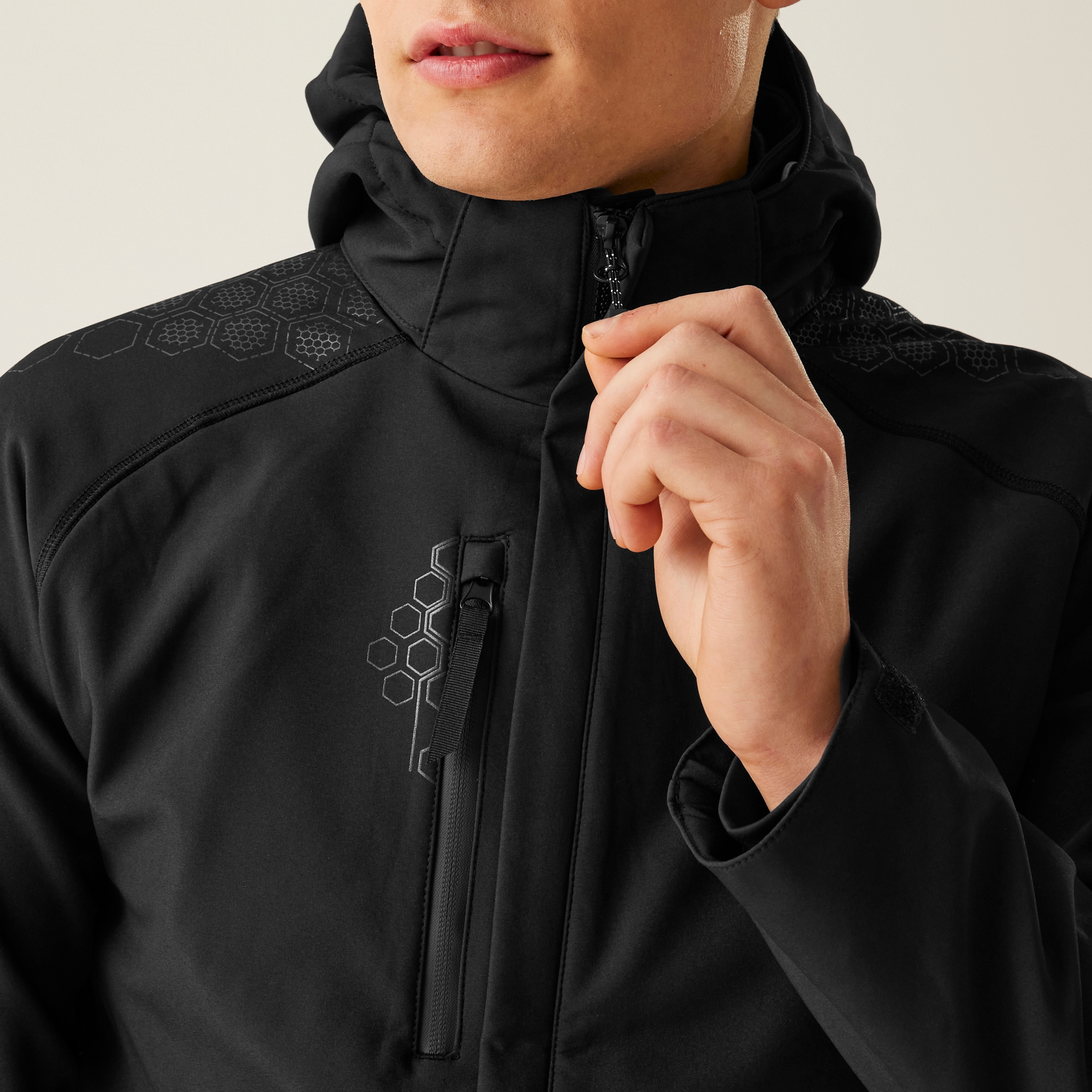 Men's Repeller Lined Softshell Hooded Jacket | Black