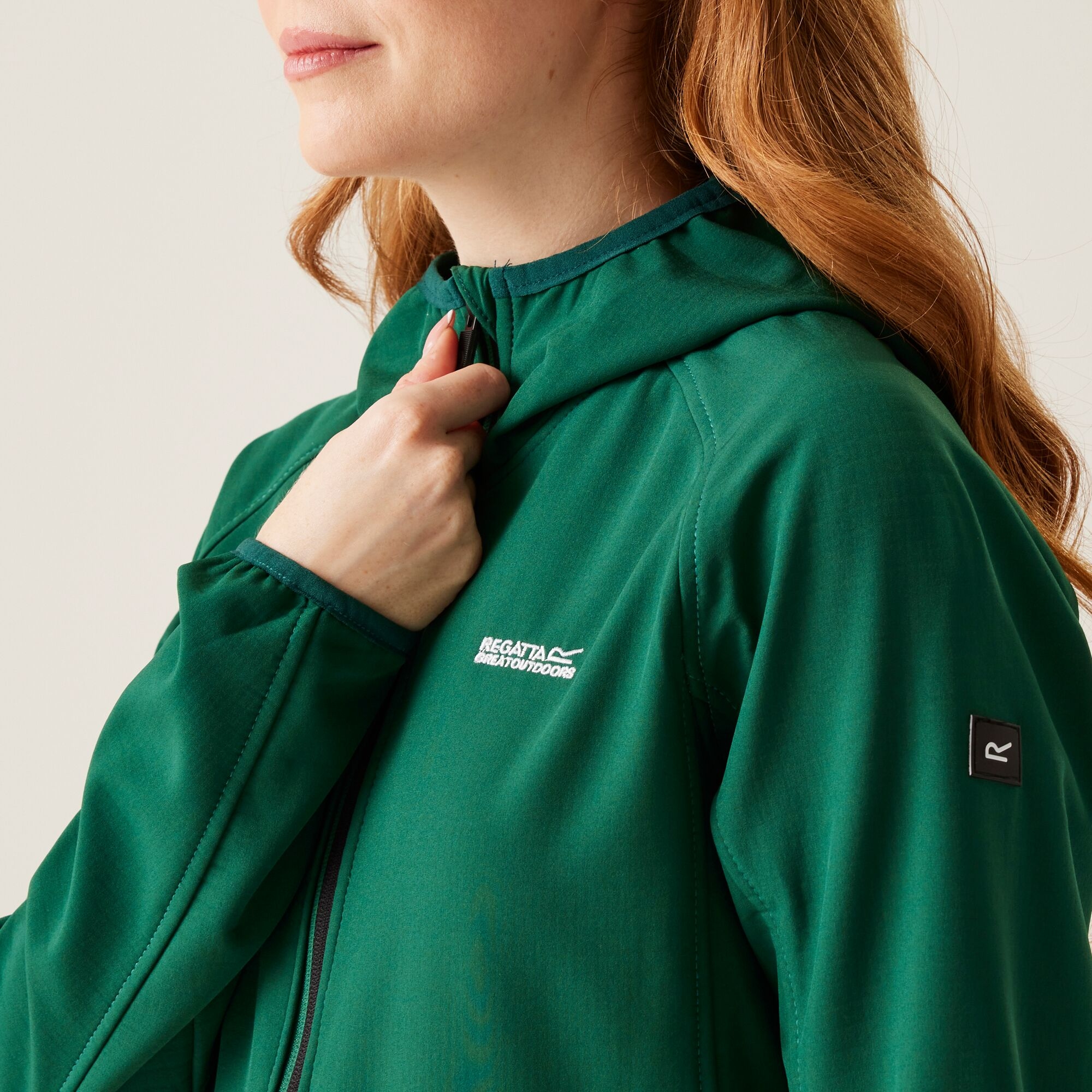 Women's Arec III Softshell Jacket | Rain Forest