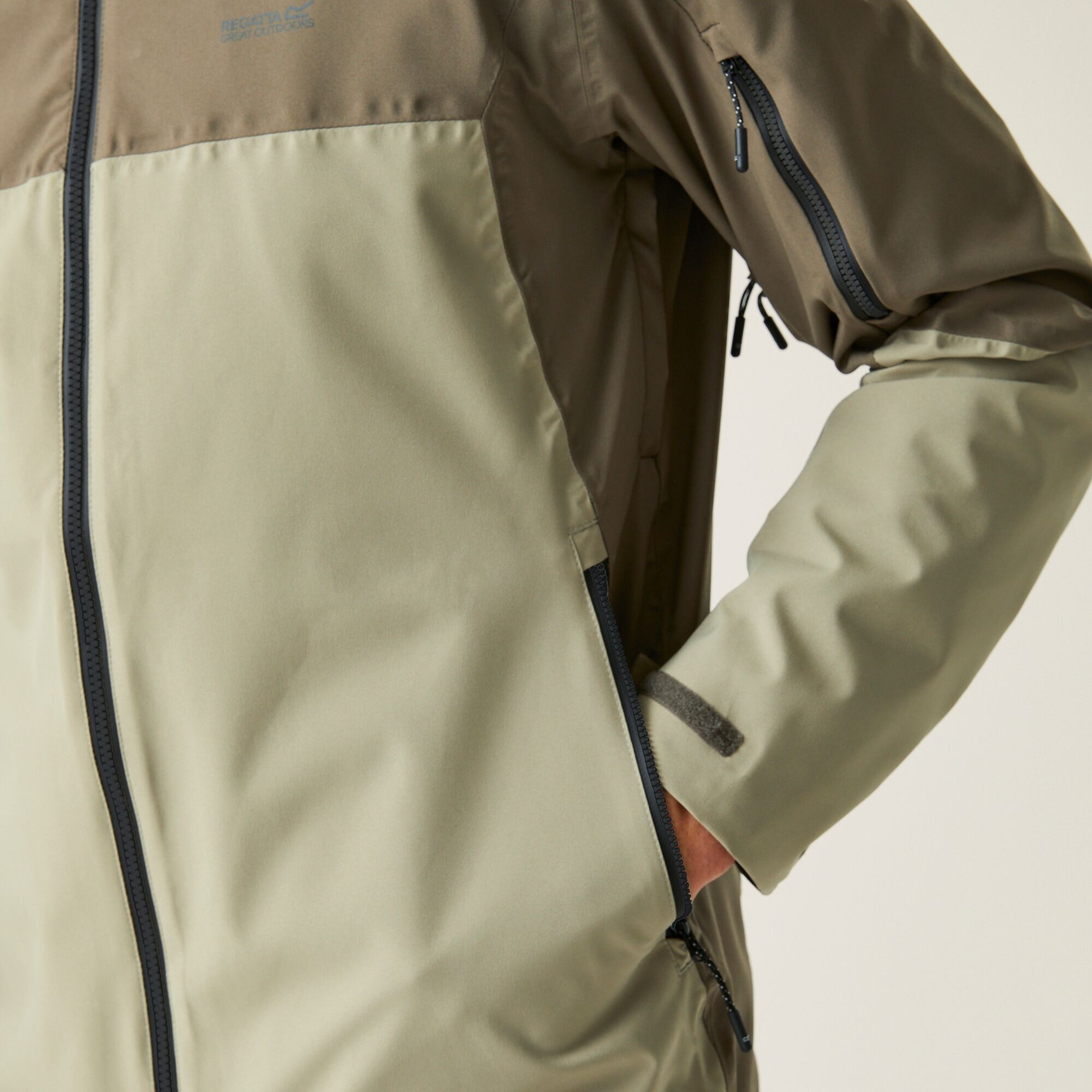 Men's Bosfield III Waterproof Jacket | Golden Sand Treetop