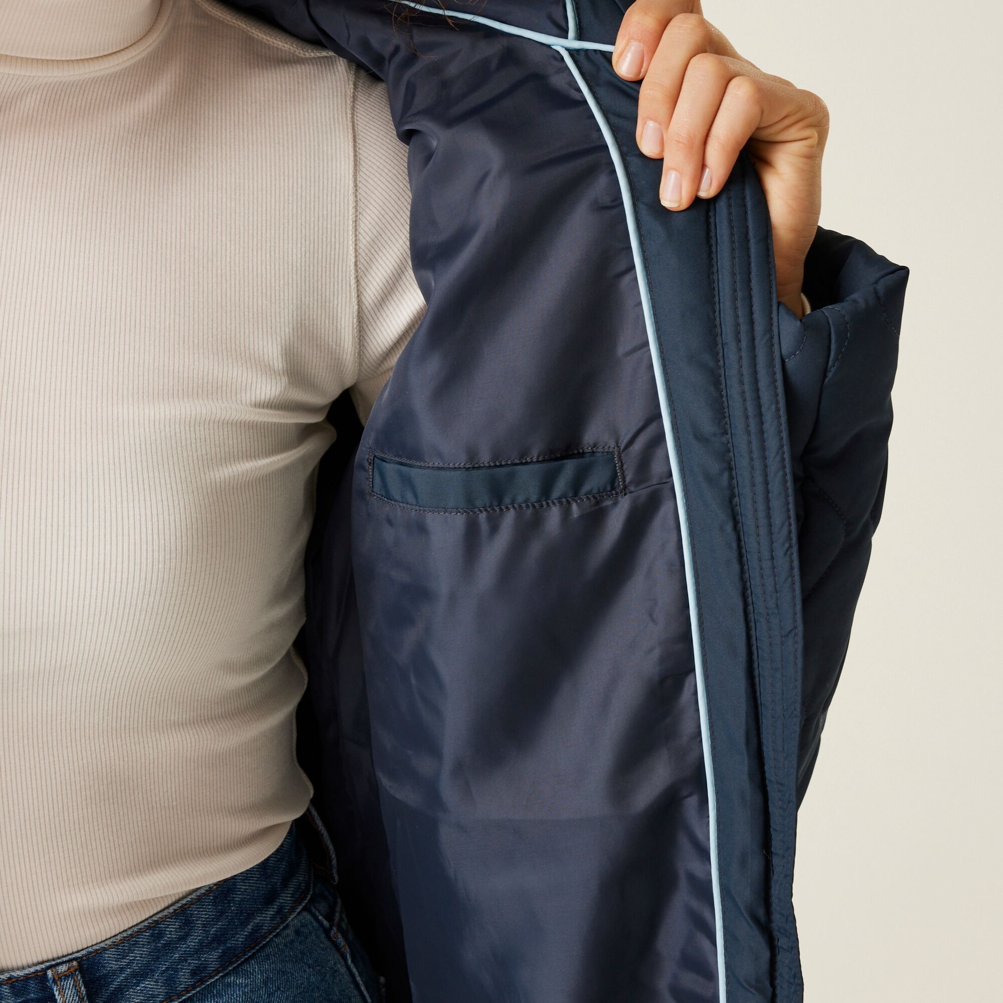 Women's Fritha III Insulated Parka Jacket | Navy