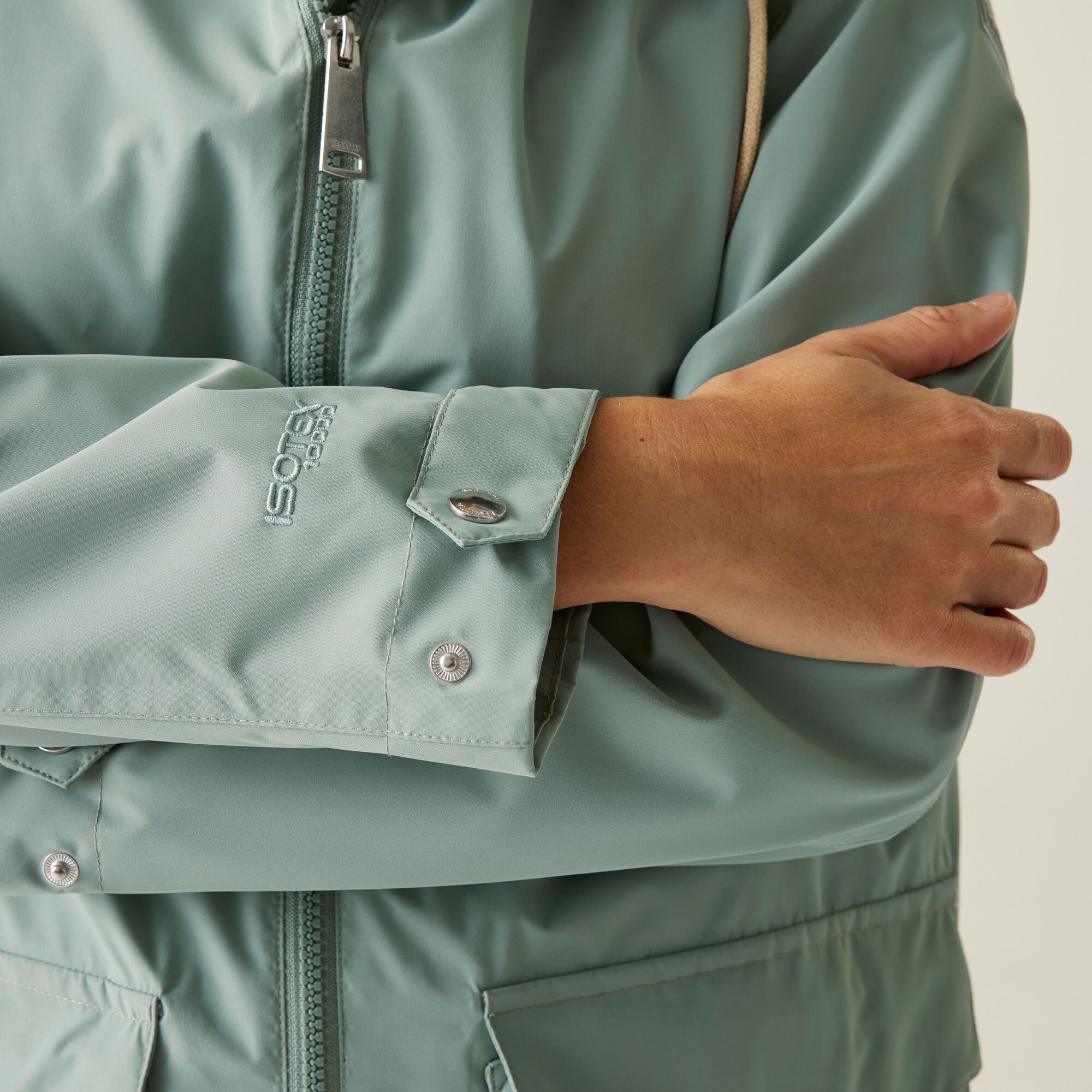 Women's Navaeh Waterproof Jacket | Glacier
