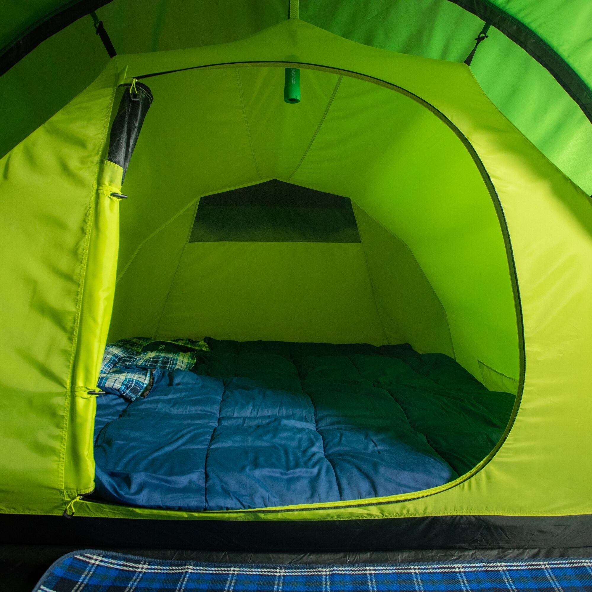Montegra 4-Man Backpacking Tent | Alpine Green
