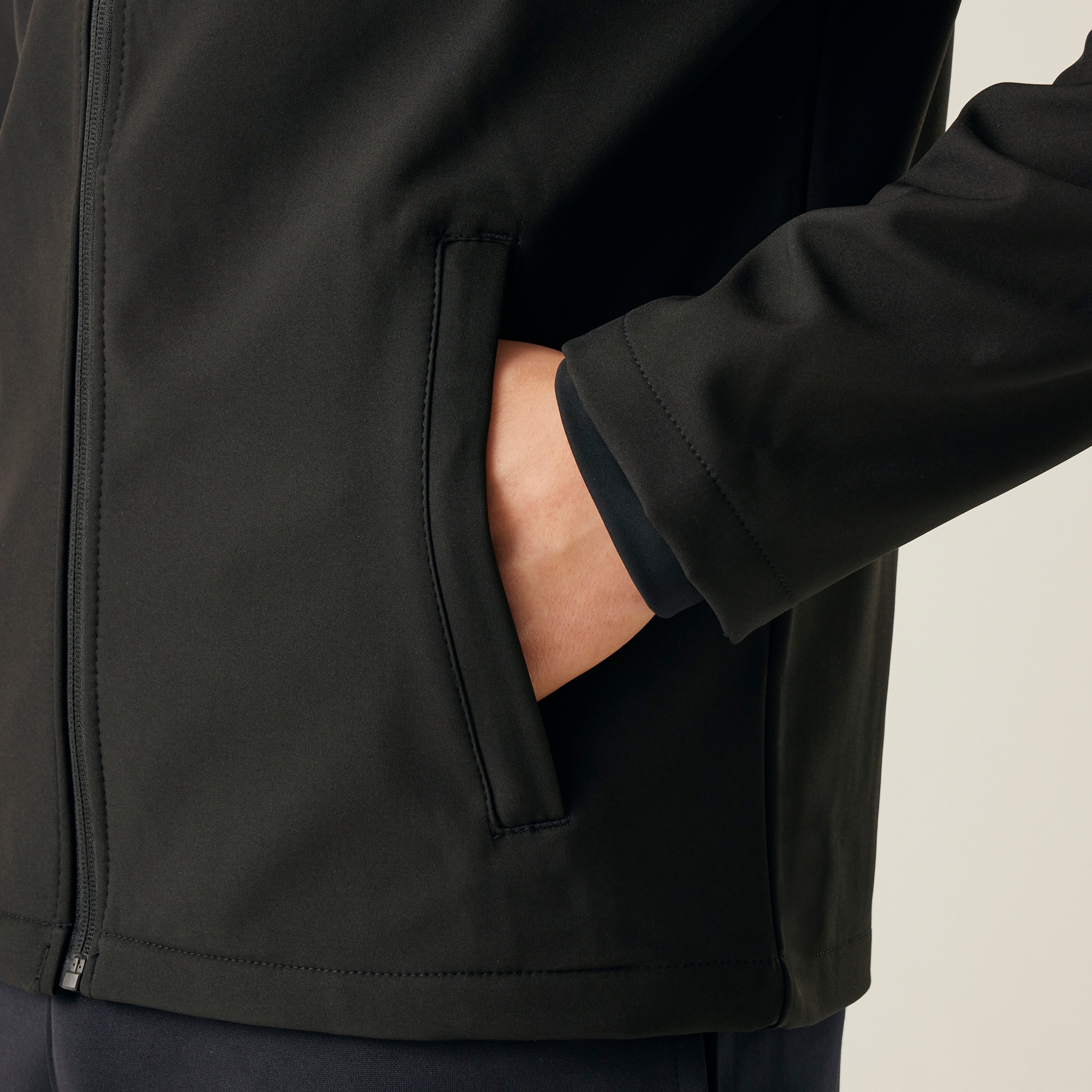 Men's Classic Printable Lightweight Softshell Jacket | Black