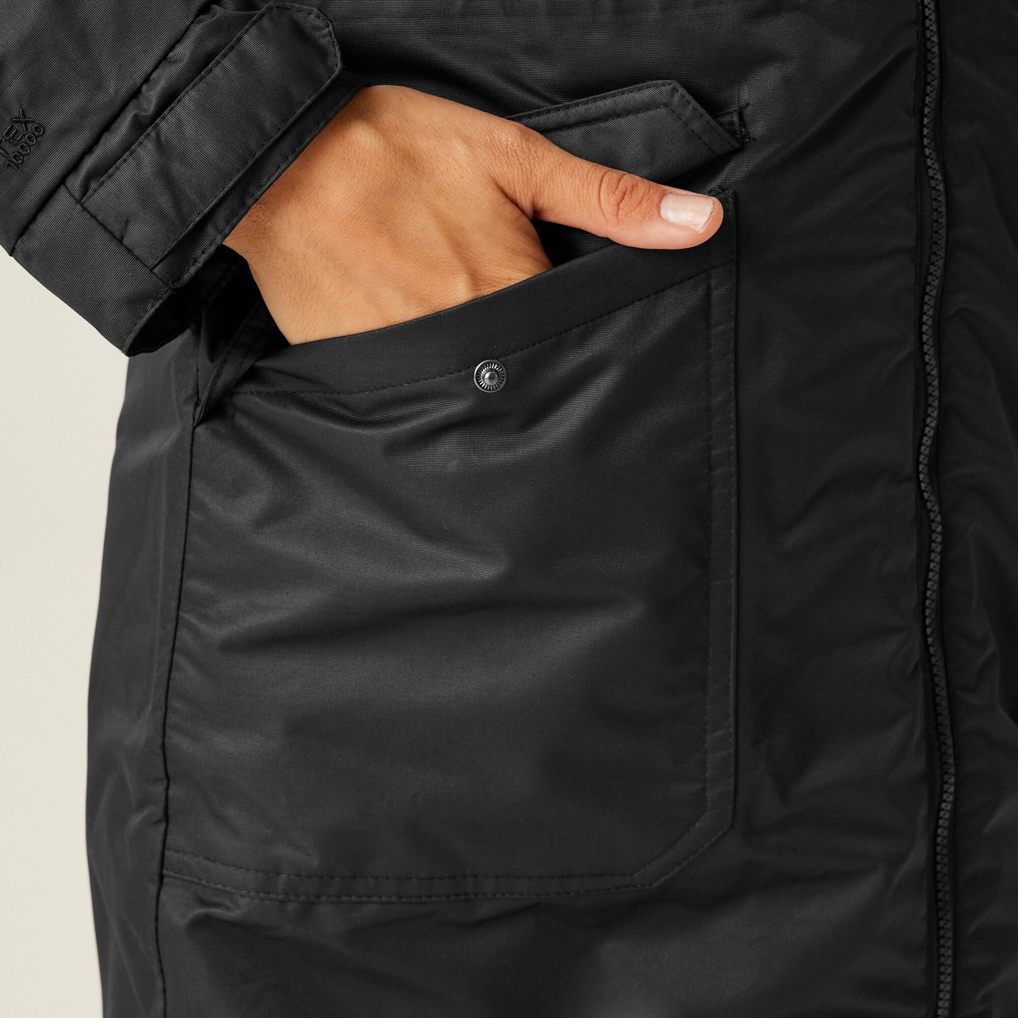 Women's Romine II Waterproof Parka Jacket | Black