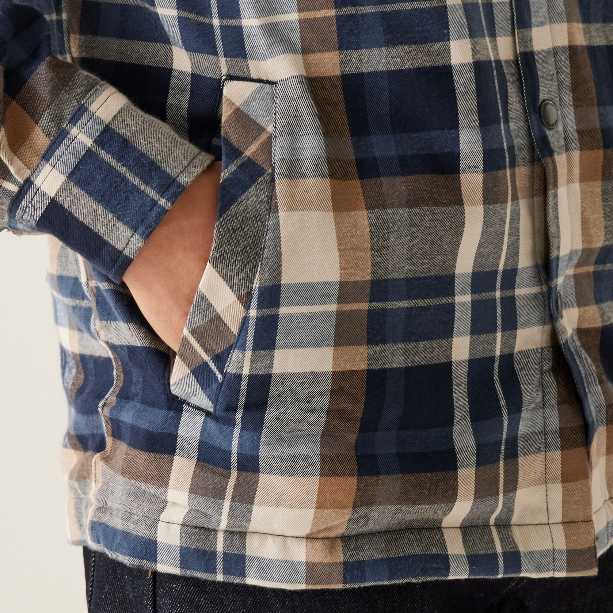 Men's Thamos Long Sleeved Checked Shirt | Navy Gold Sand Check