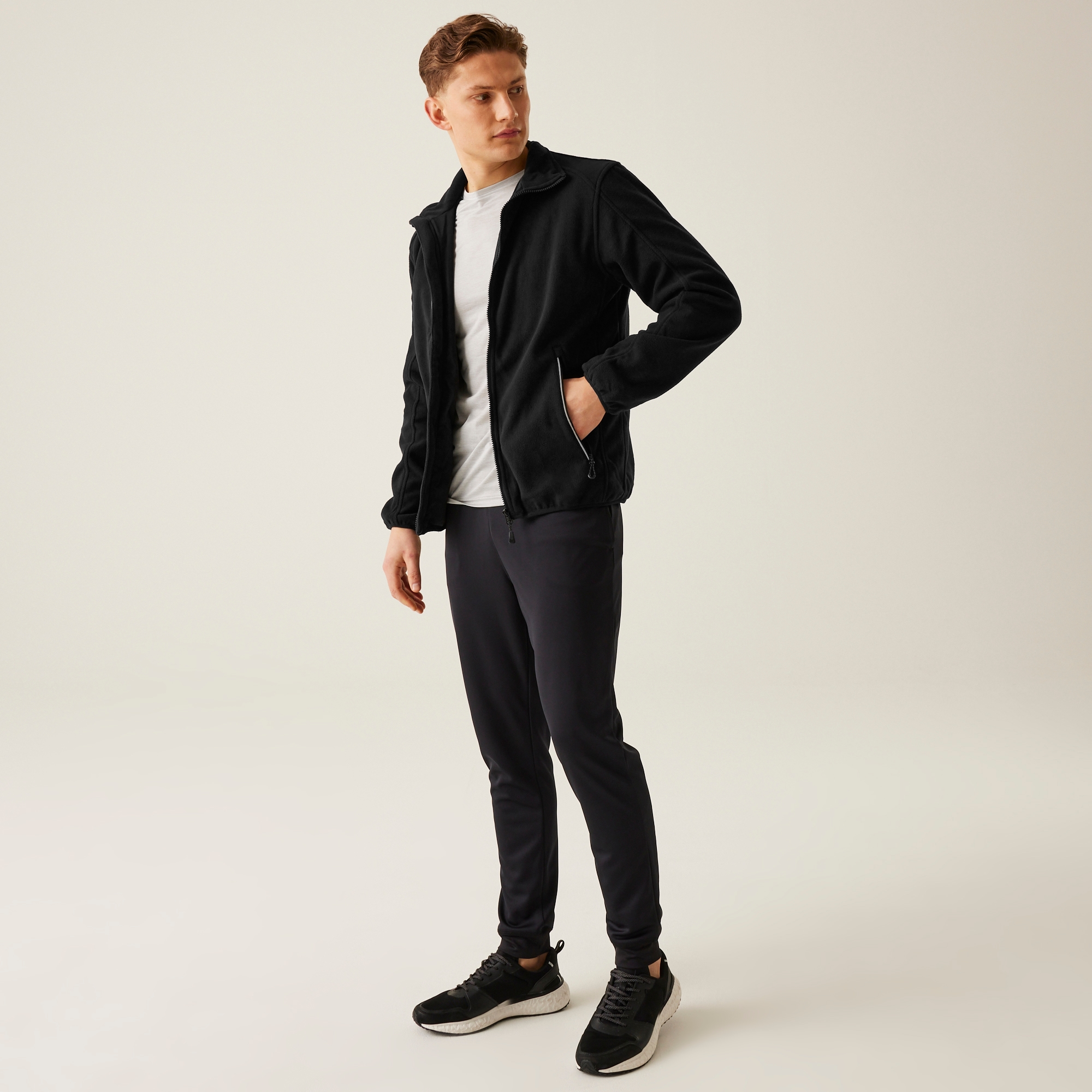 Men's Omicron III Waterproof Breathable Full Zip Fleece | Black