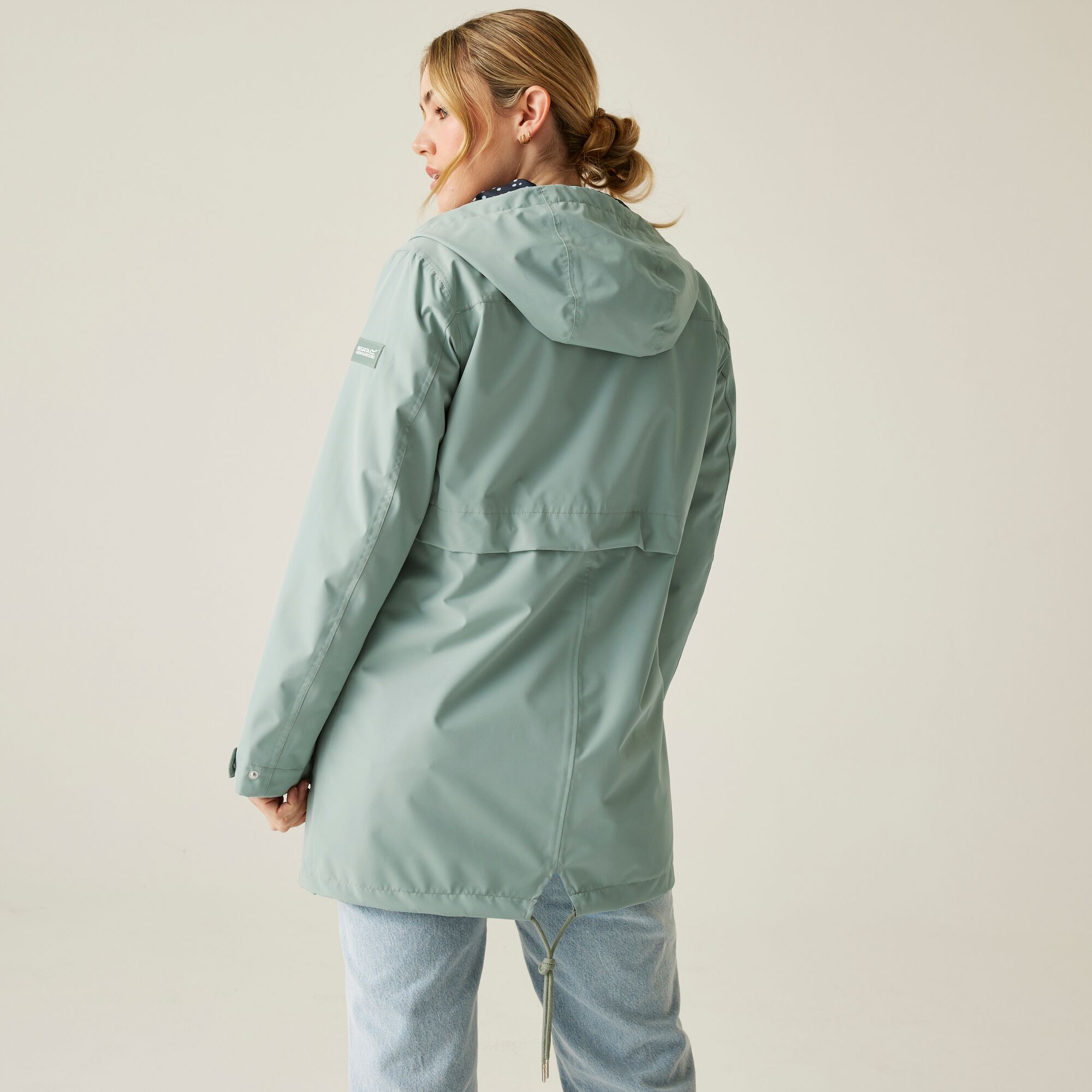 Women's Navaeh Waterproof Jacket | Glacier