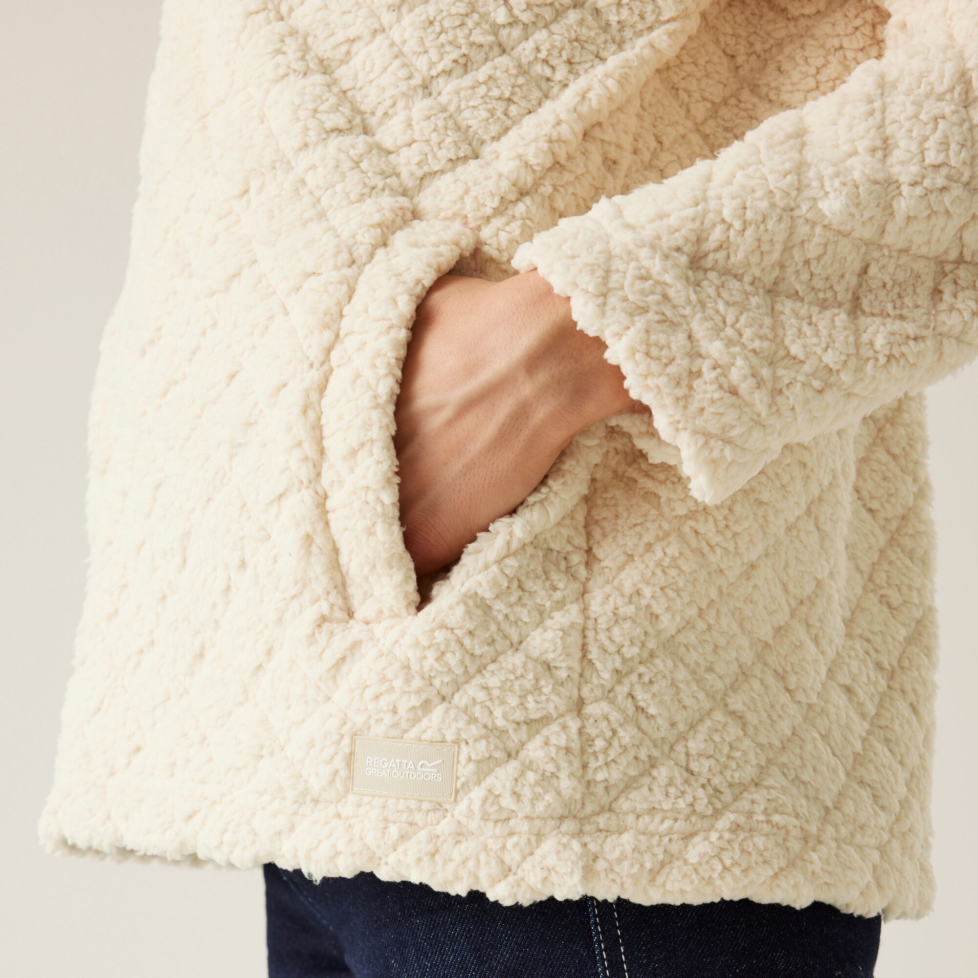 Women's Apphia Full Zip Fluffy Fleece | Light Vanilla