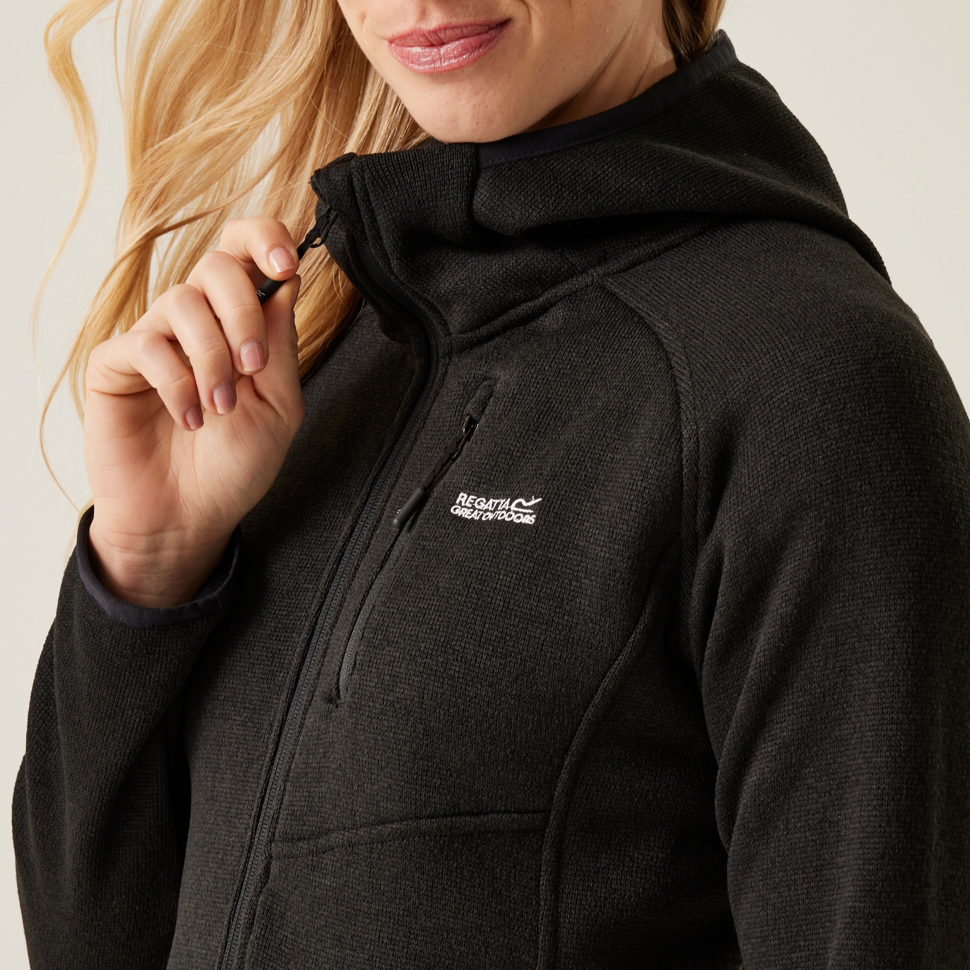 Women's Newhill Hooded Fleece | Black