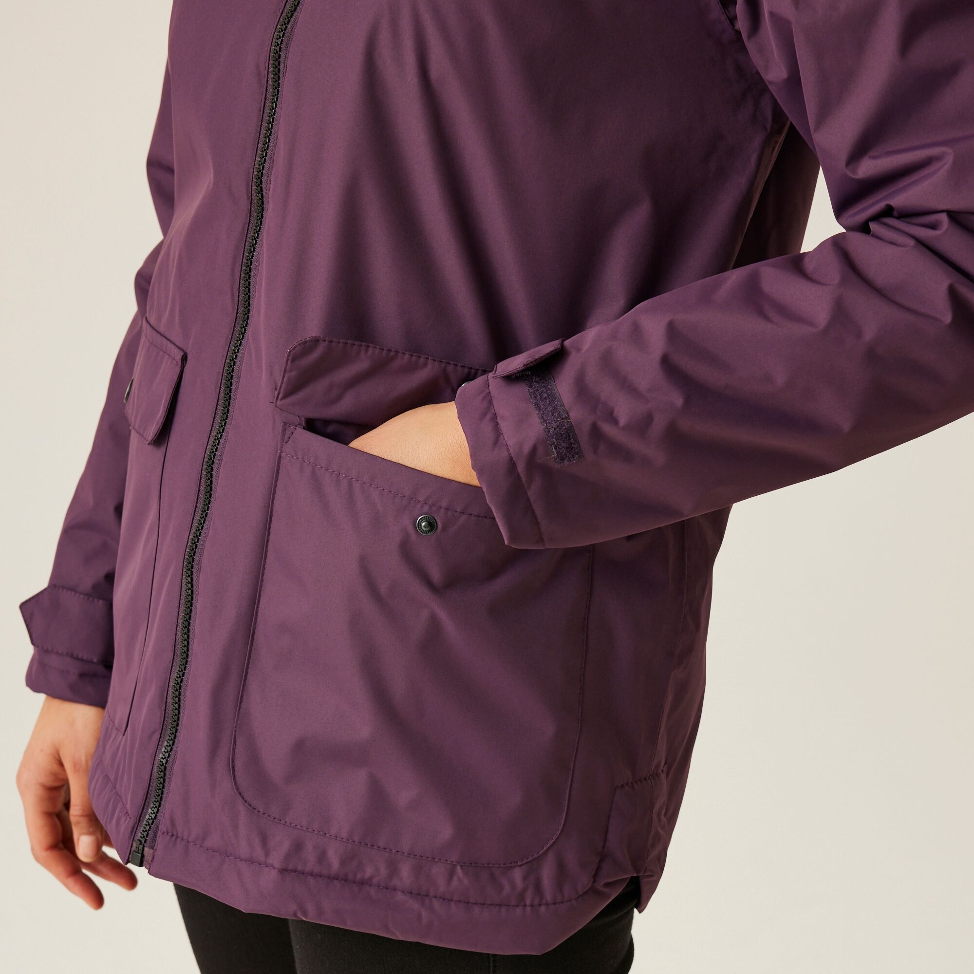 Women's Broadia Waterproof Jacket | Deep Plum