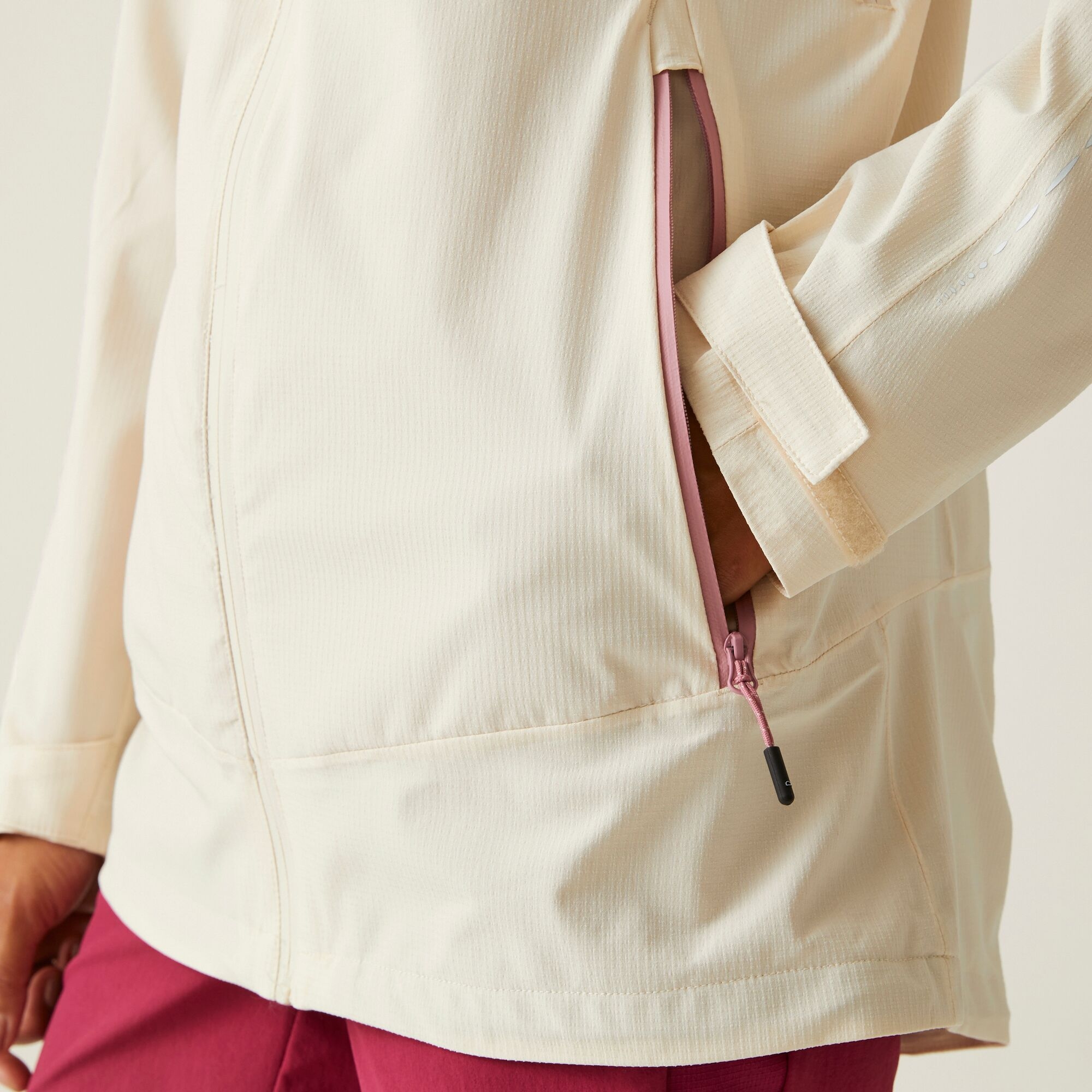 Women's Okara Waterproof Jacket | Light Vanilla Lilas