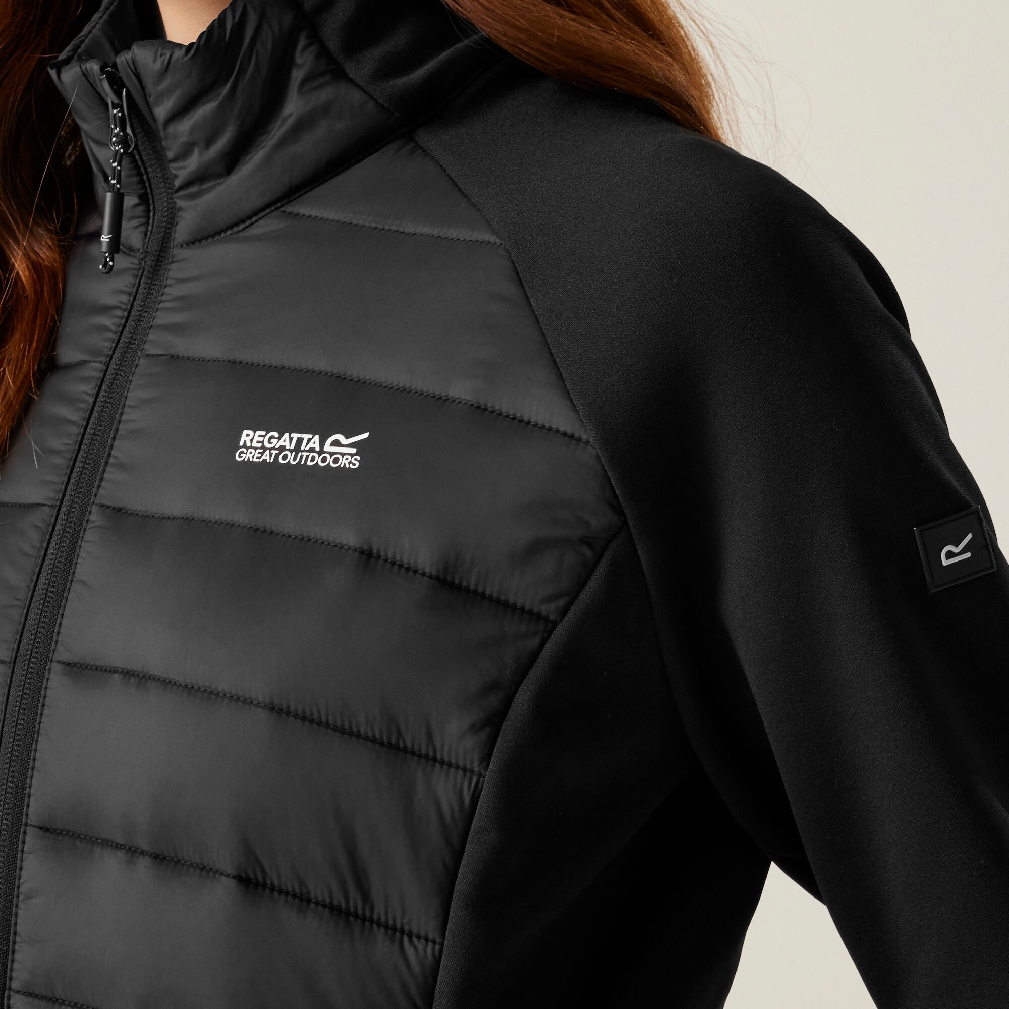 Women's Clumber V Hybrid Jacket | Black