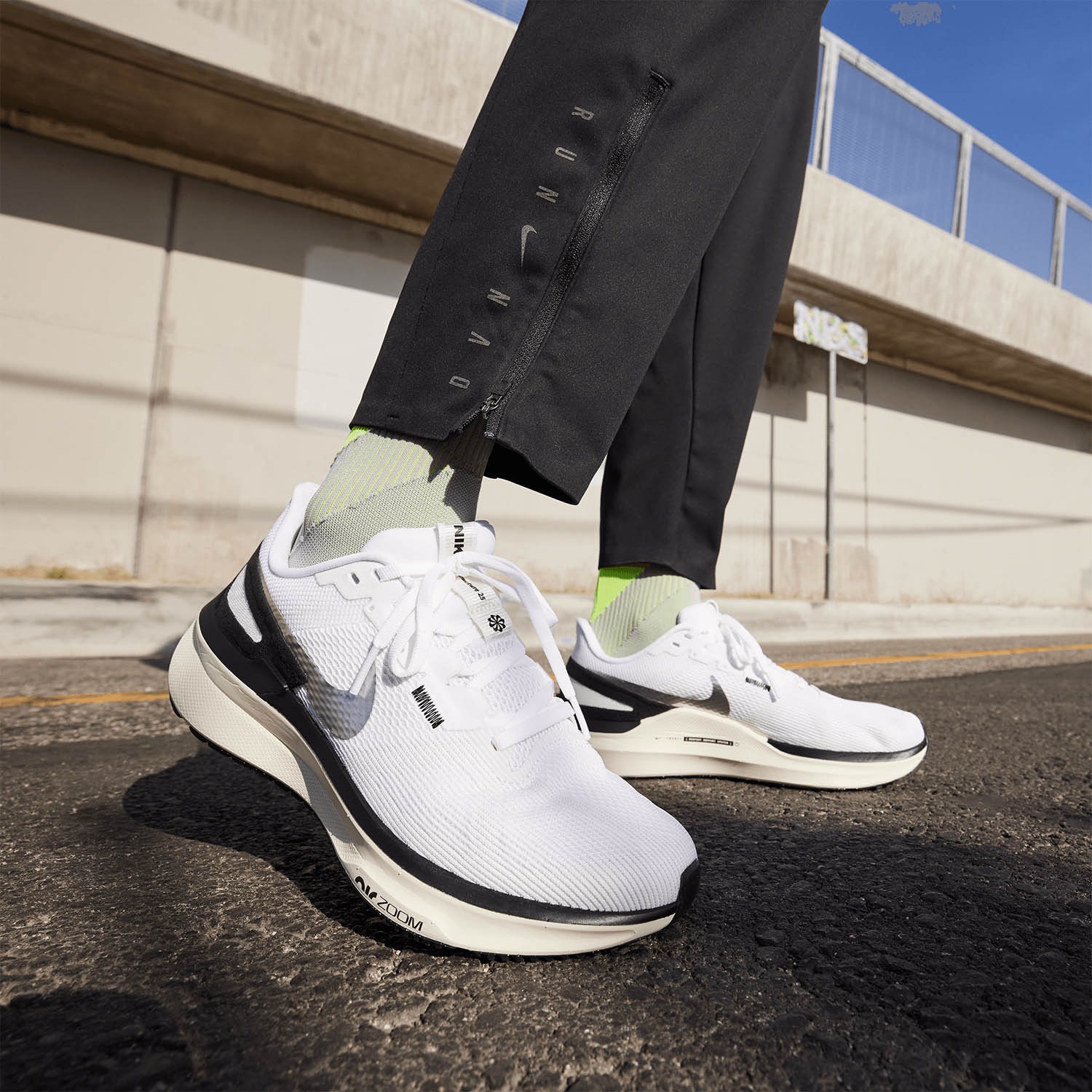 Nike Air Zoom Structure 25 White/Black/Sail/Coconut Milk