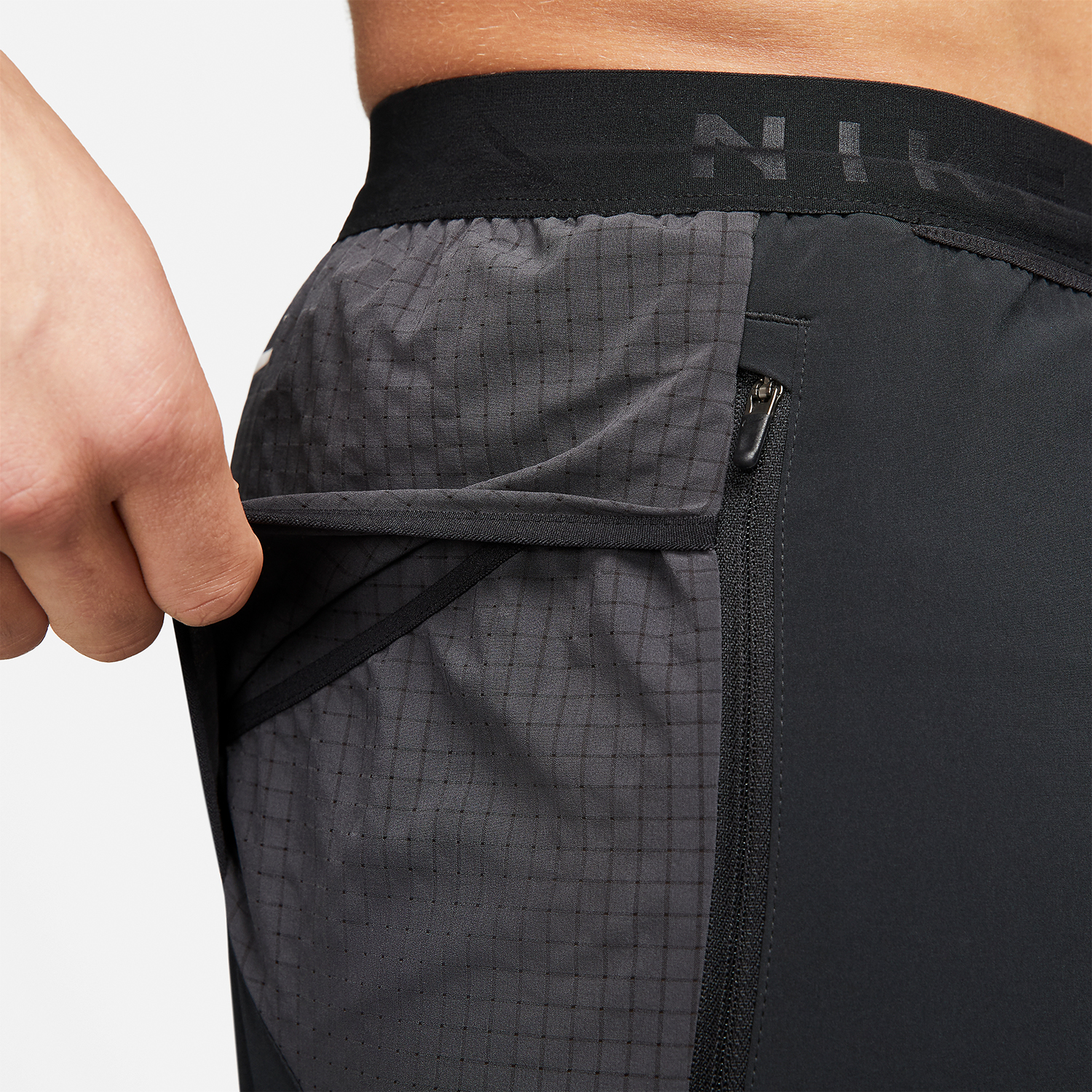Nike Dri-FIT Second Sunrise 5in Pantaloncini Black/Dark Smoke Grey/White