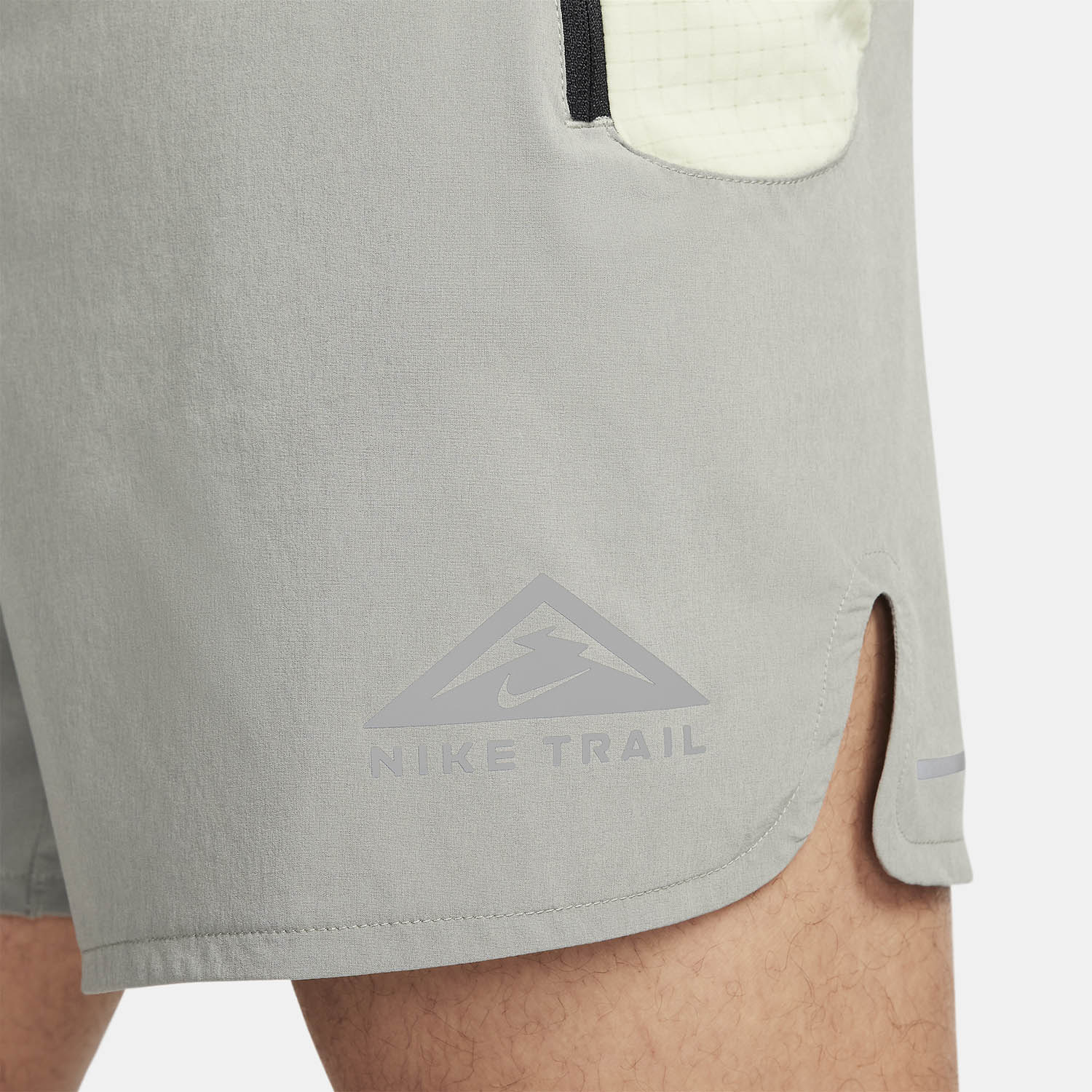 Nike Dri-FIT Second Sunrise 7in Pantaloncini Dark Stucco/Olive Aura/Summit White
