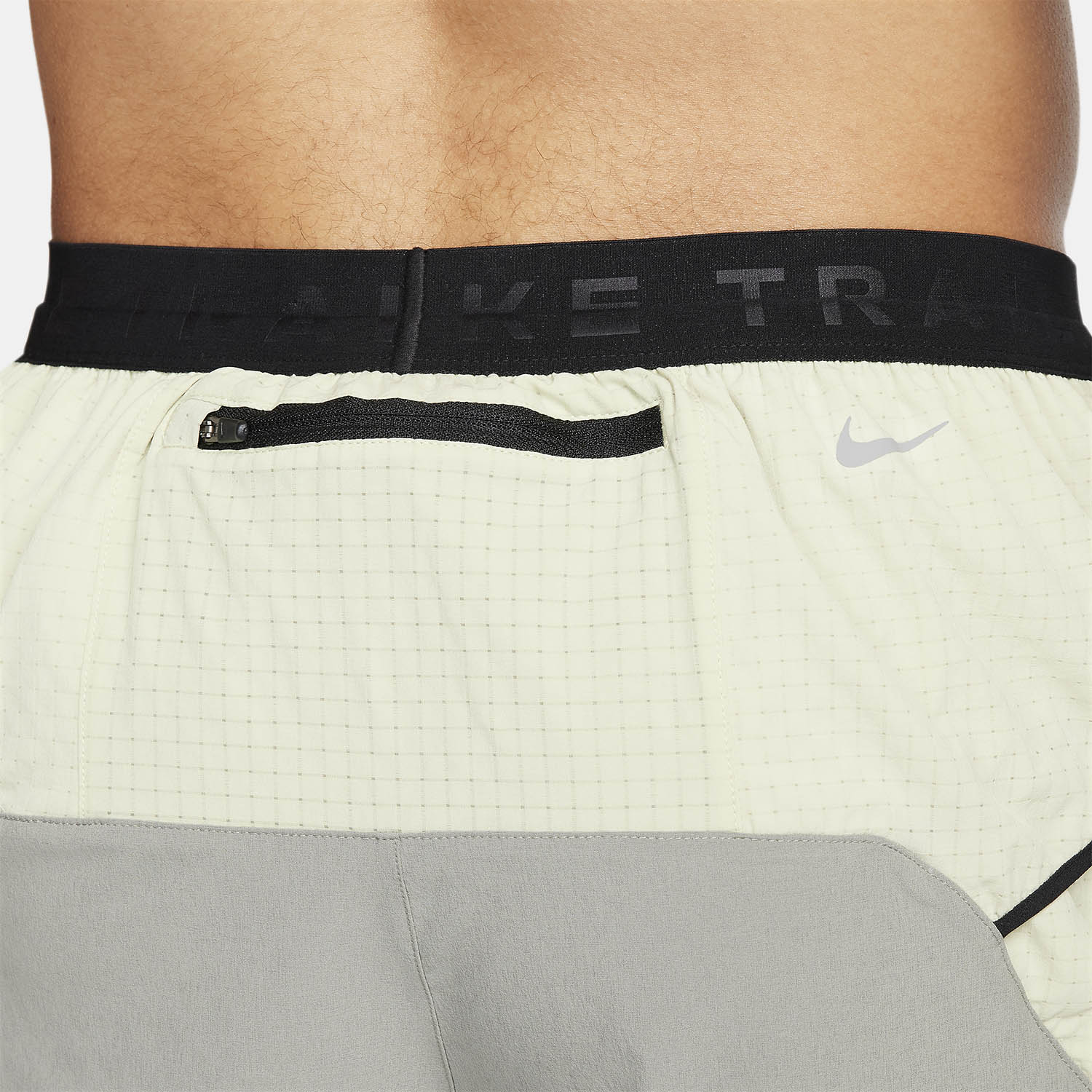 Nike Dri-FIT Second Sunrise 5in Pantaloncini Dark Stucco/Olive Aura/Summit White