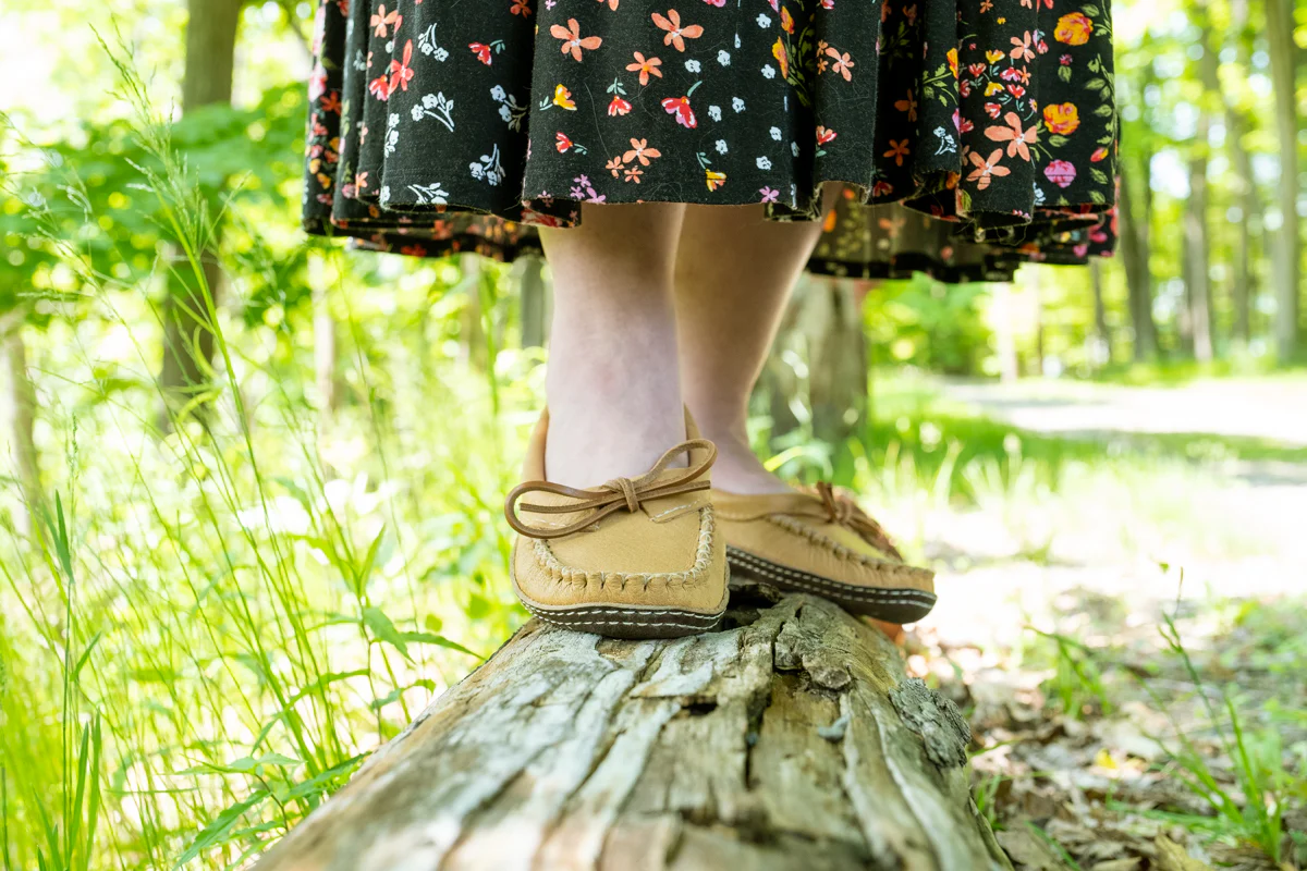 Women's Earthing Ballet Flat Moccasins Moose Hide
