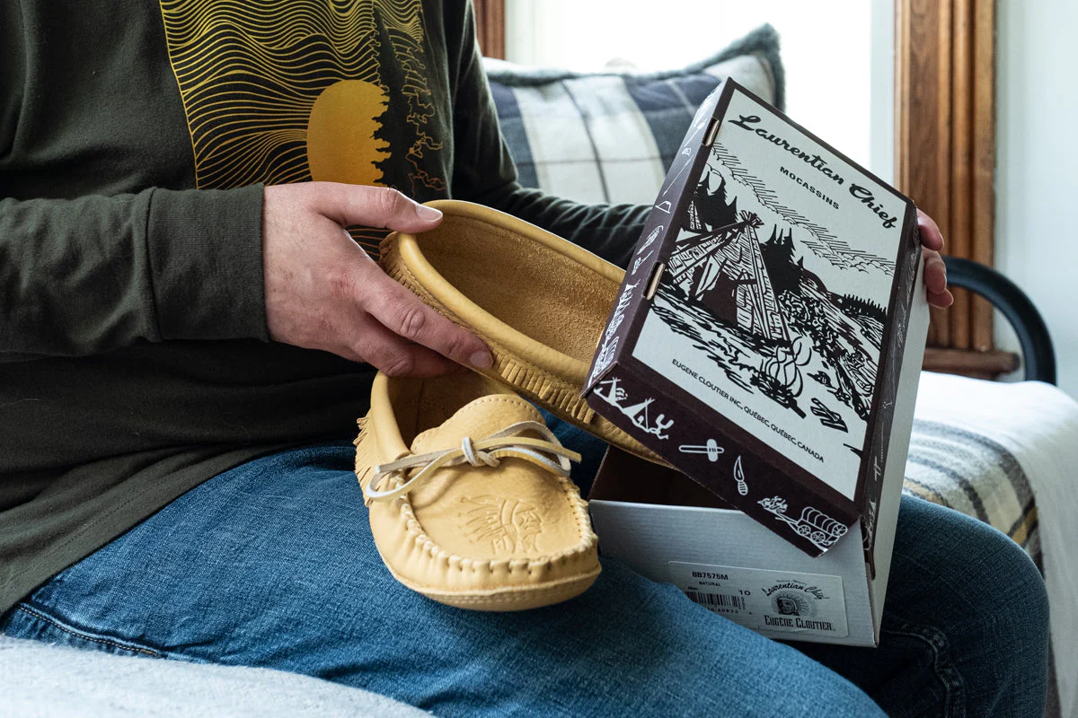 Men's Moccasins Moose Hide Fringed