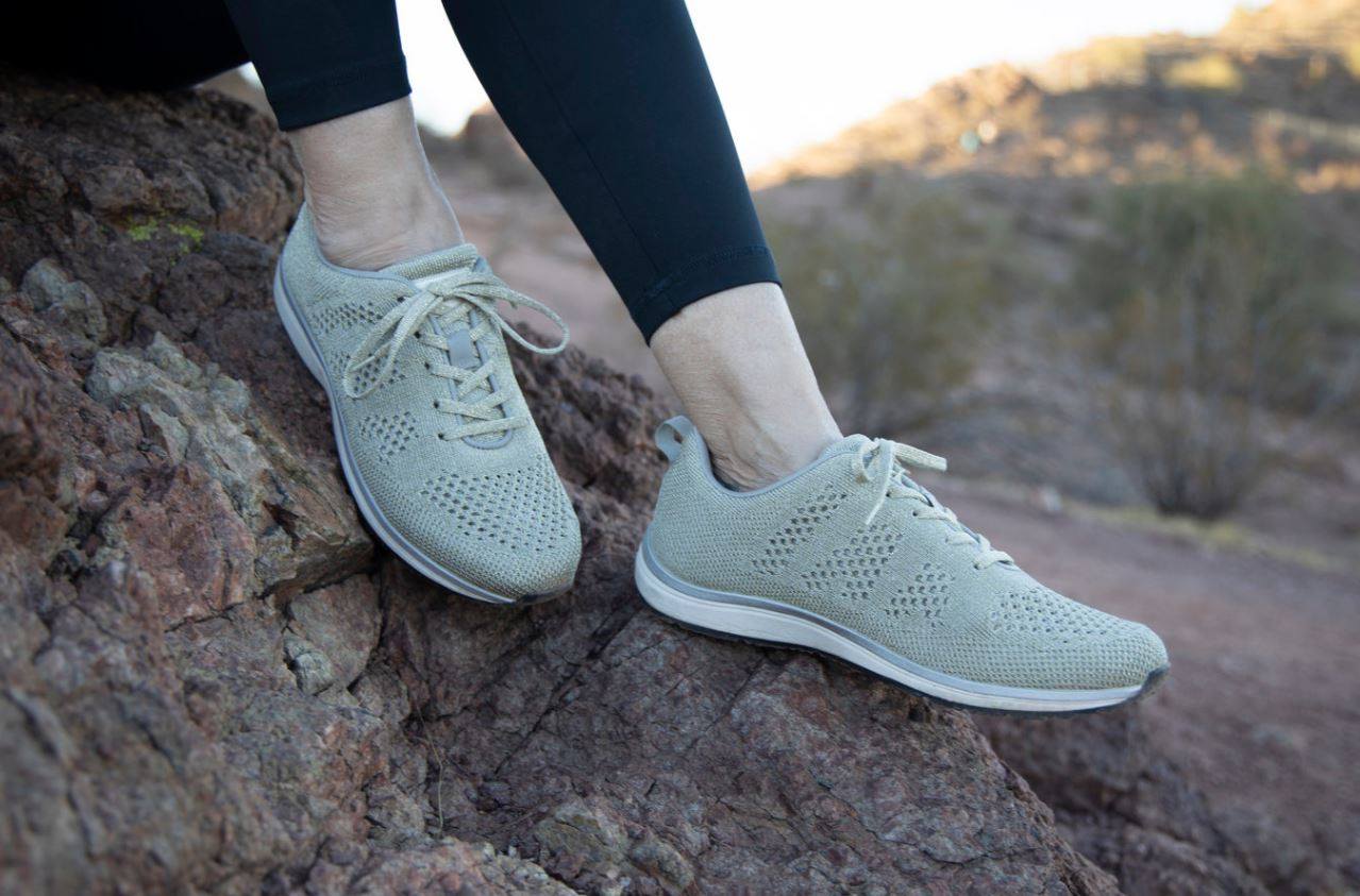 Women's FINAL CLEARANCE Earthing Mesh Joggers (Size 9 Only)