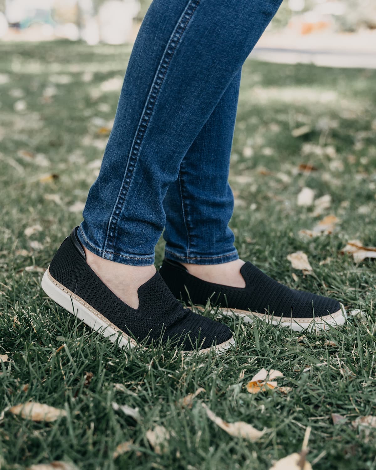 Unisex FINAL CLEARANCE Bamboo Knit Earthing Slip-On