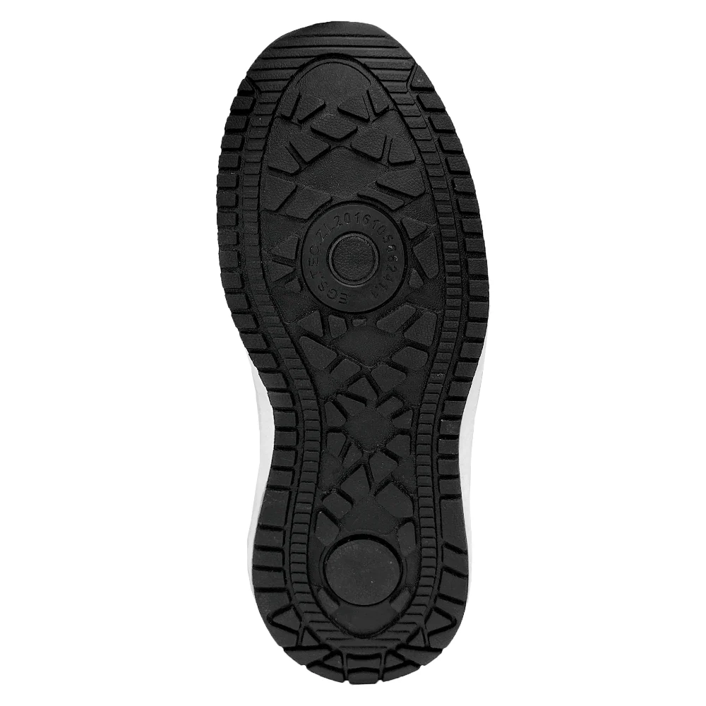 Grounding Lightweight Runners on FINAL CLEARANCE