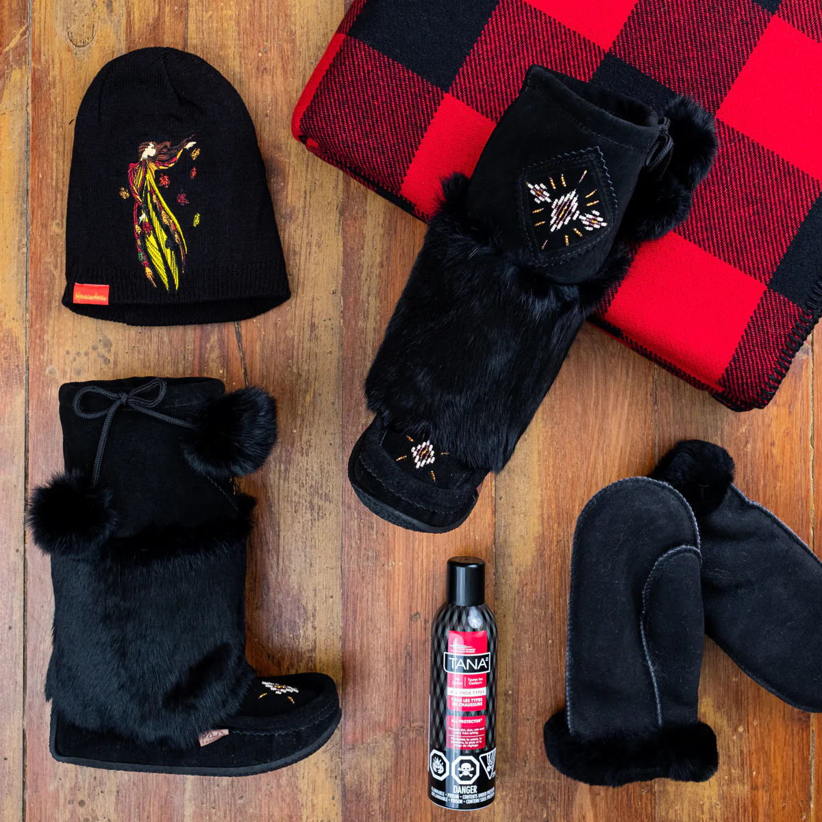 Maxine Noel Embroidered Hat