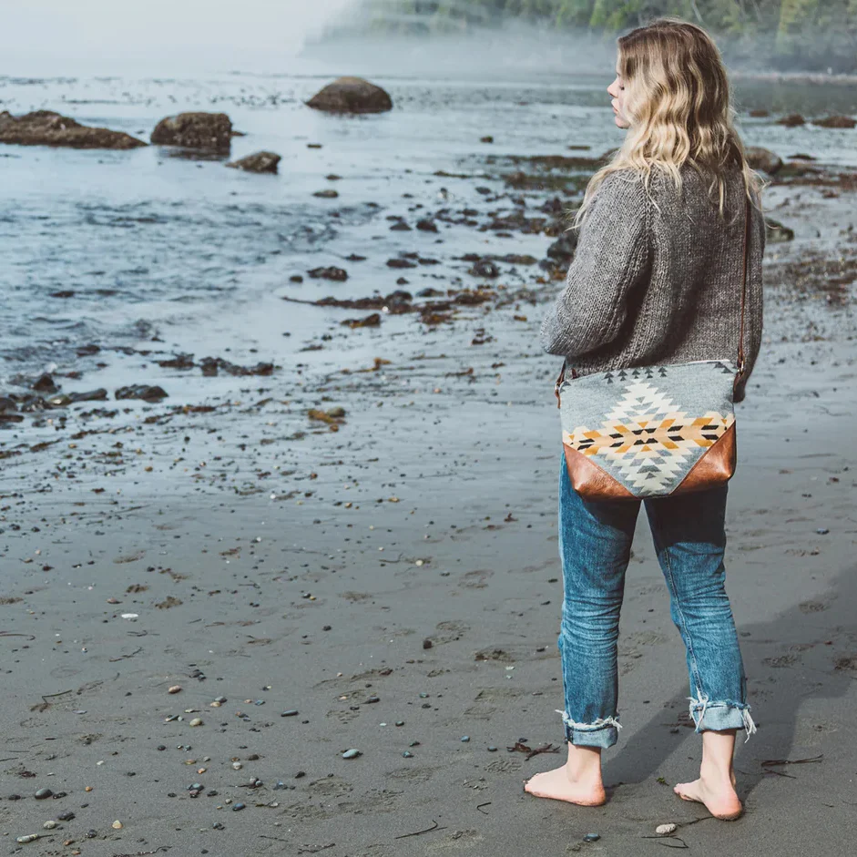 Willow Crossbody Bag