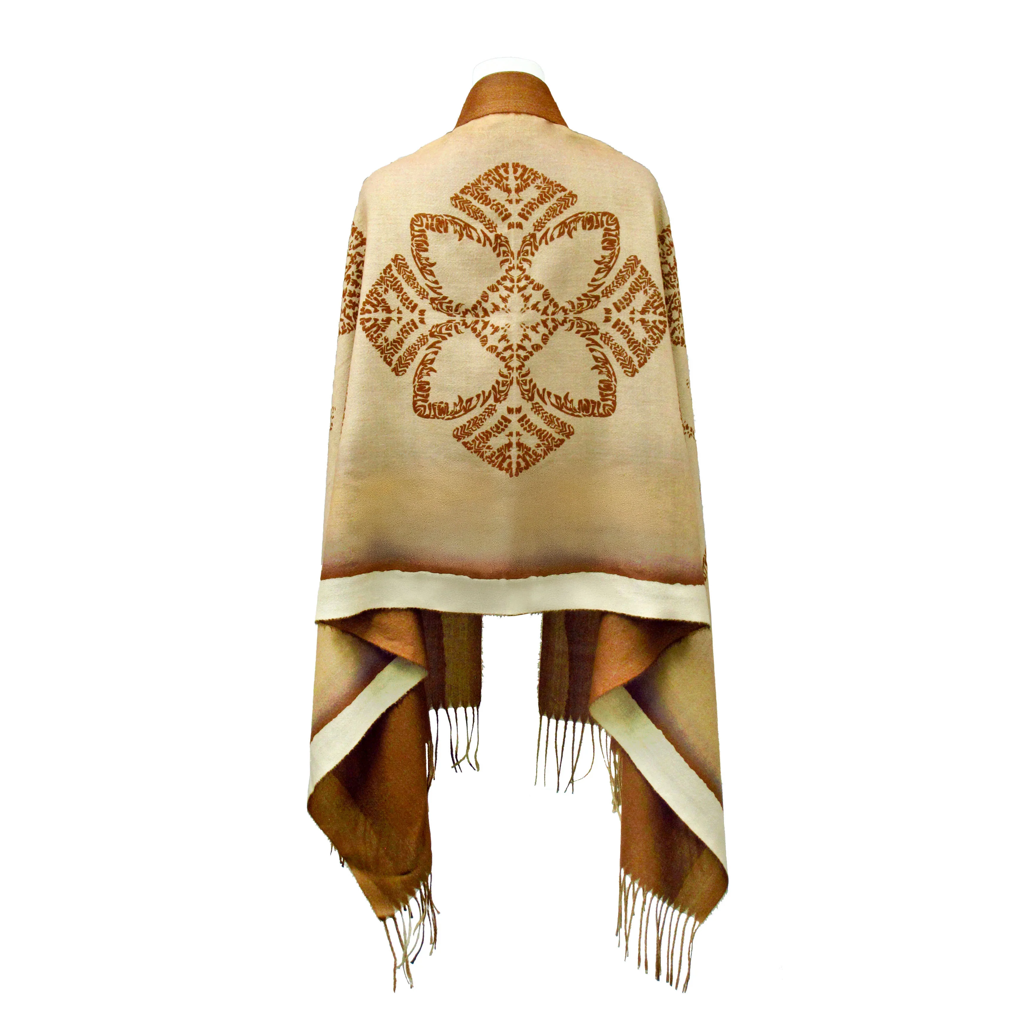 Pat Bruder Bee-Lieve Eco-Shawl