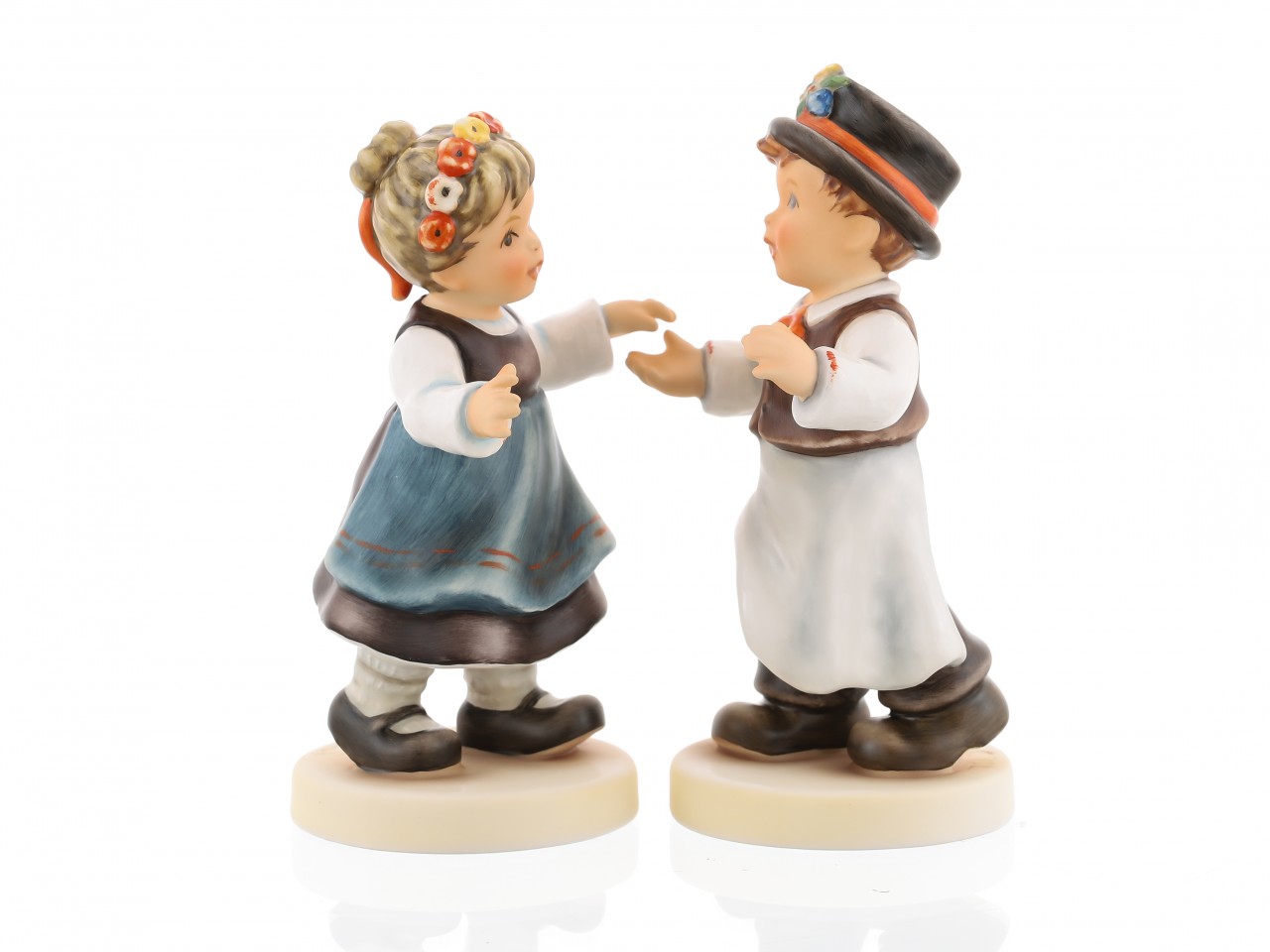 Hum 2433 und Hum 2434 - Lindentanz Set