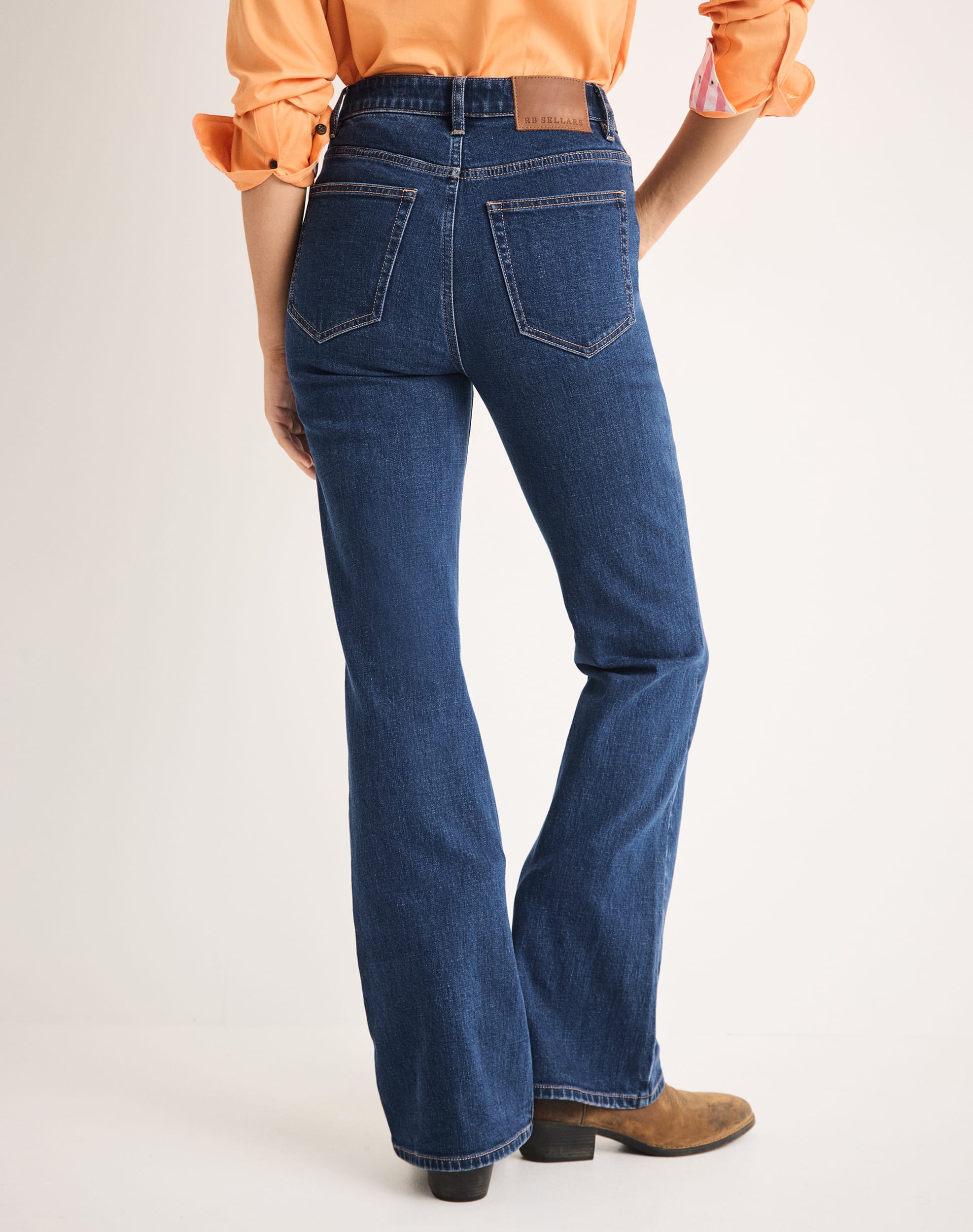 Milly Jean - 32 Inleg