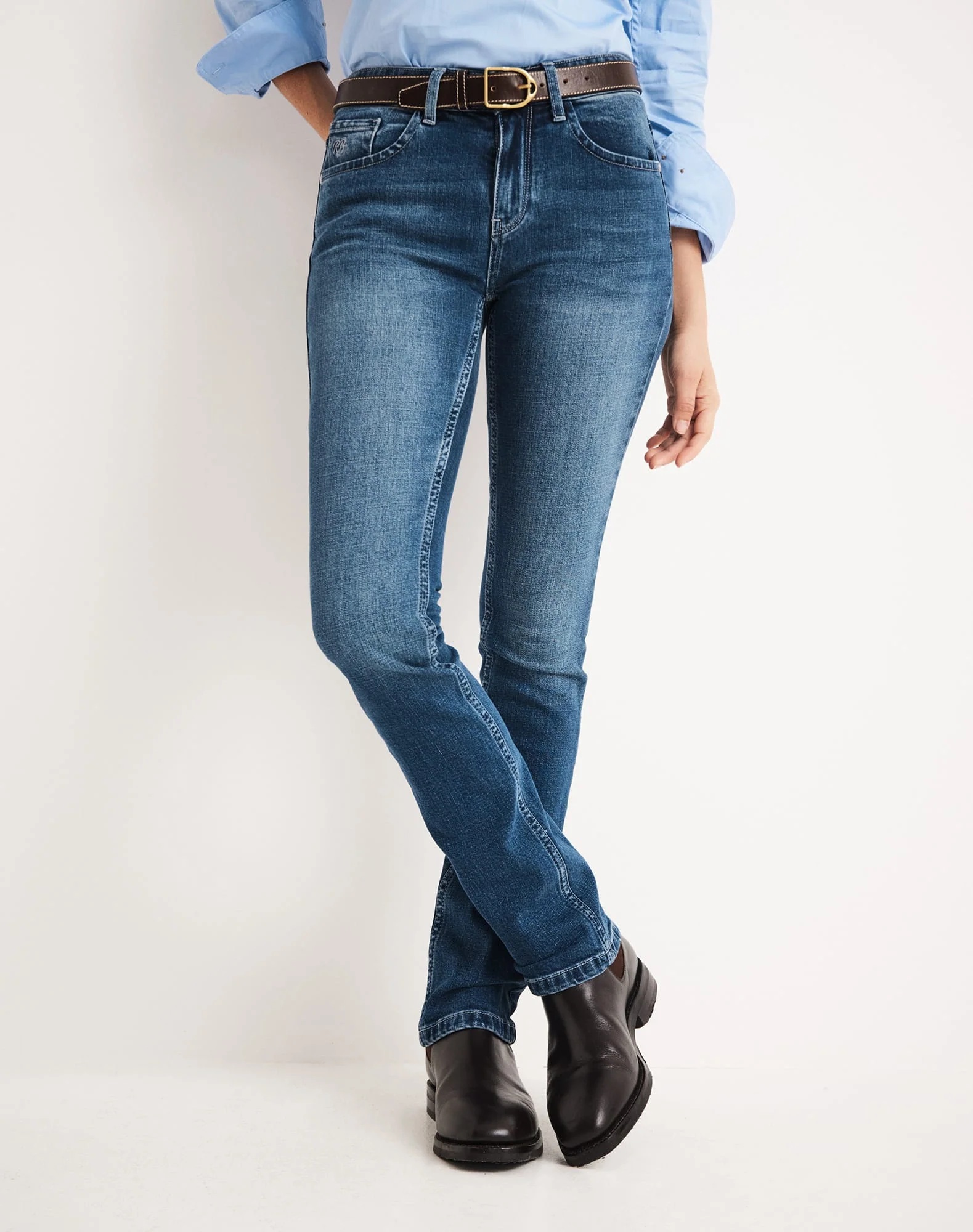Alanna Jean - Mid Rise Bootcut 32 Inleg