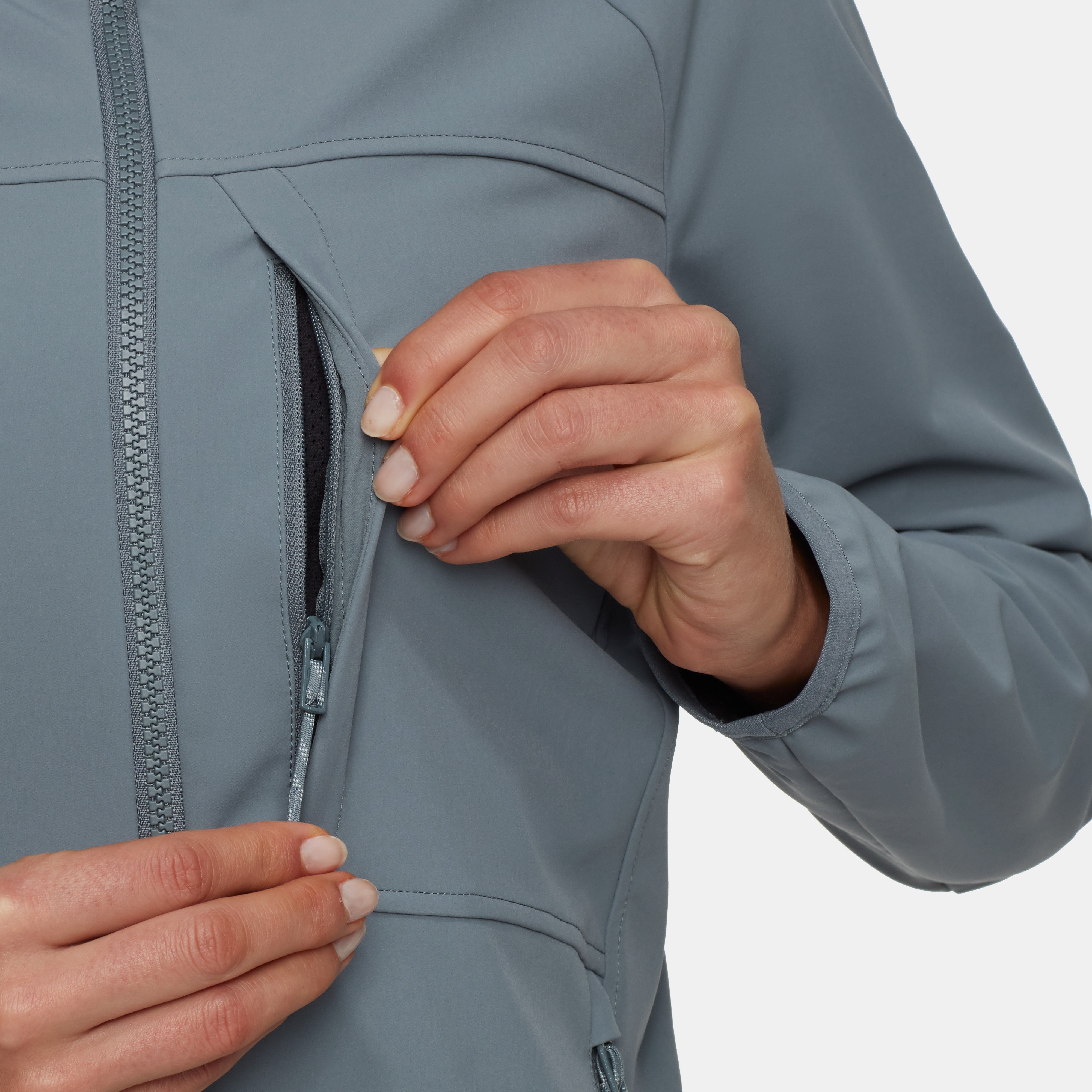 Ultimate Comfort SO Hooded Jacket Women