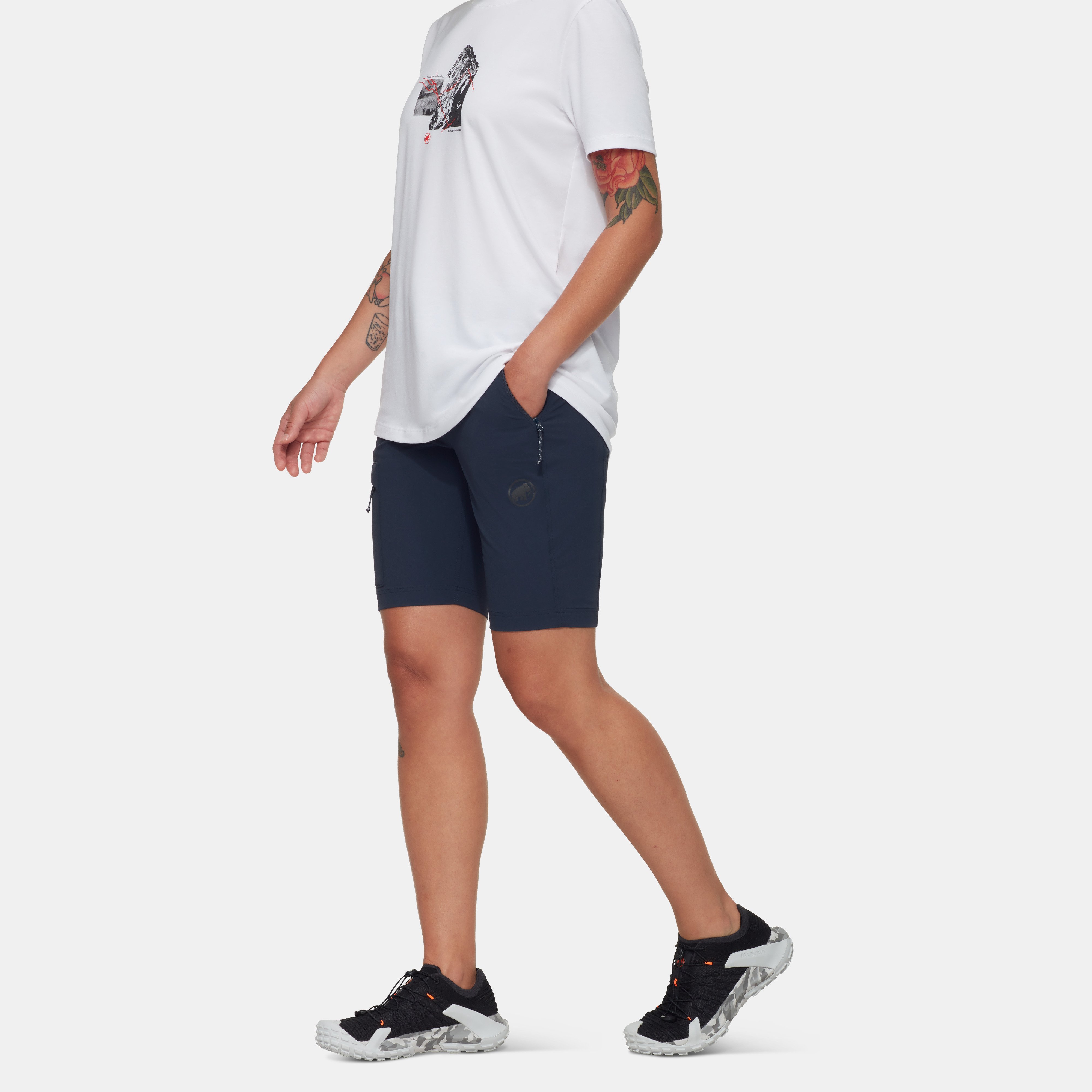 Runbold IV Shorts Women