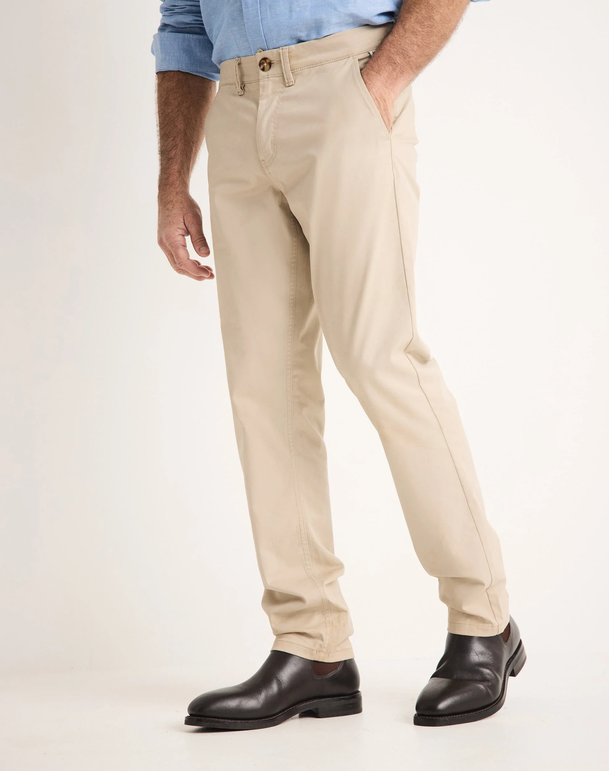 Men's Chino Straight Leg - 32 Inleg